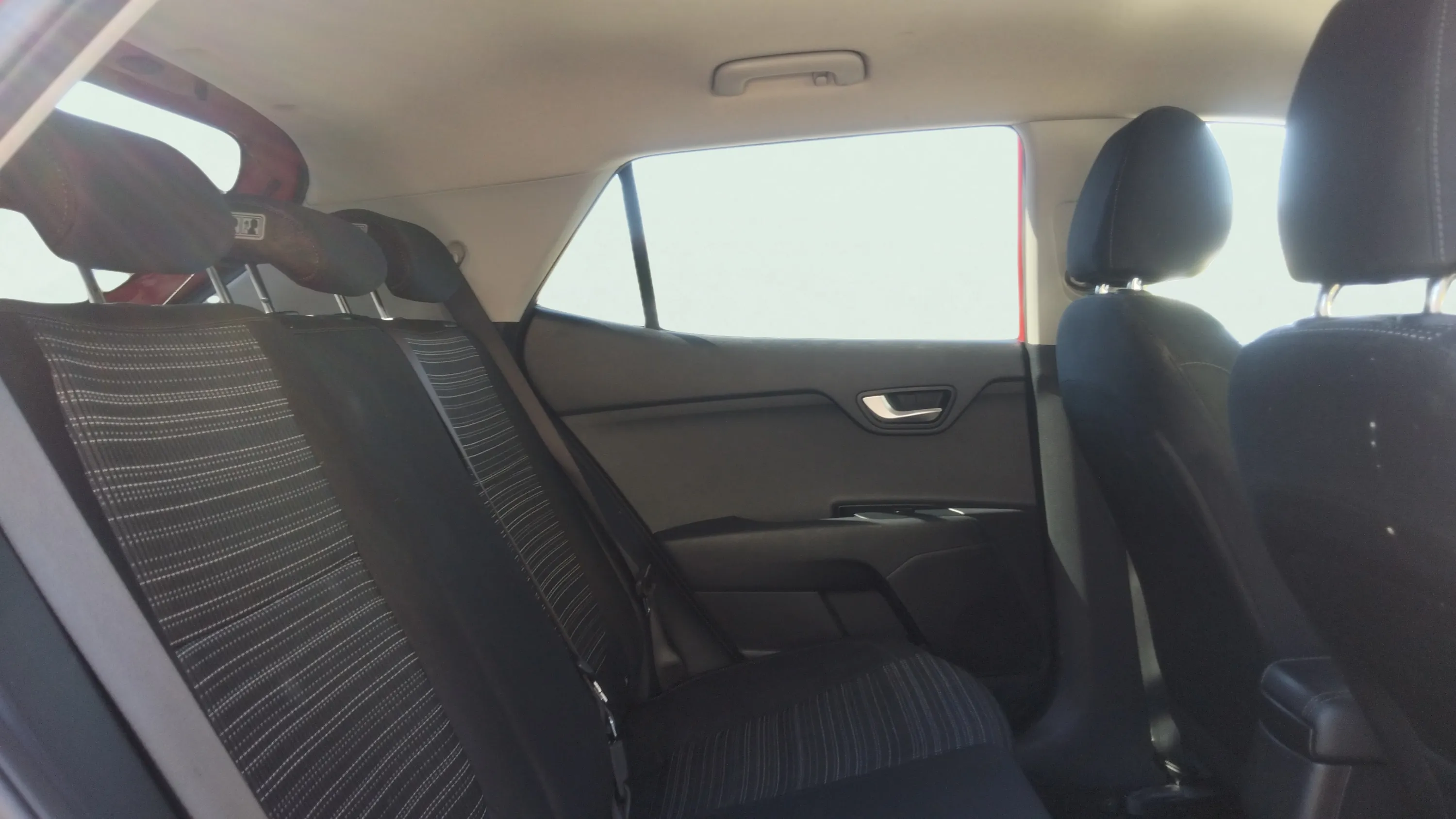 Kia Stonic 1.0 T-GDi Drive - foto 13