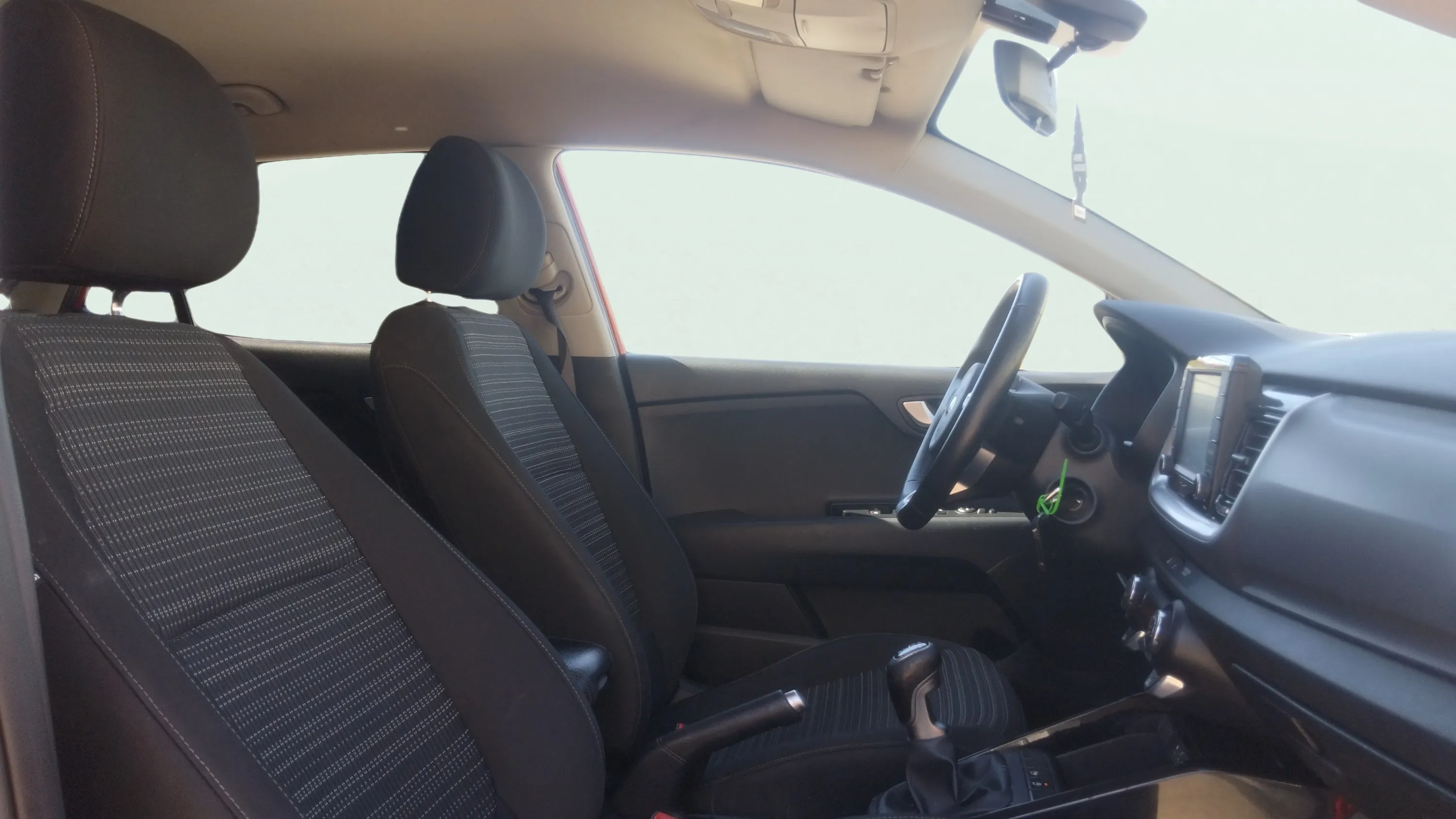 Kia Stonic 1.0 T-GDi Drive - foto 11