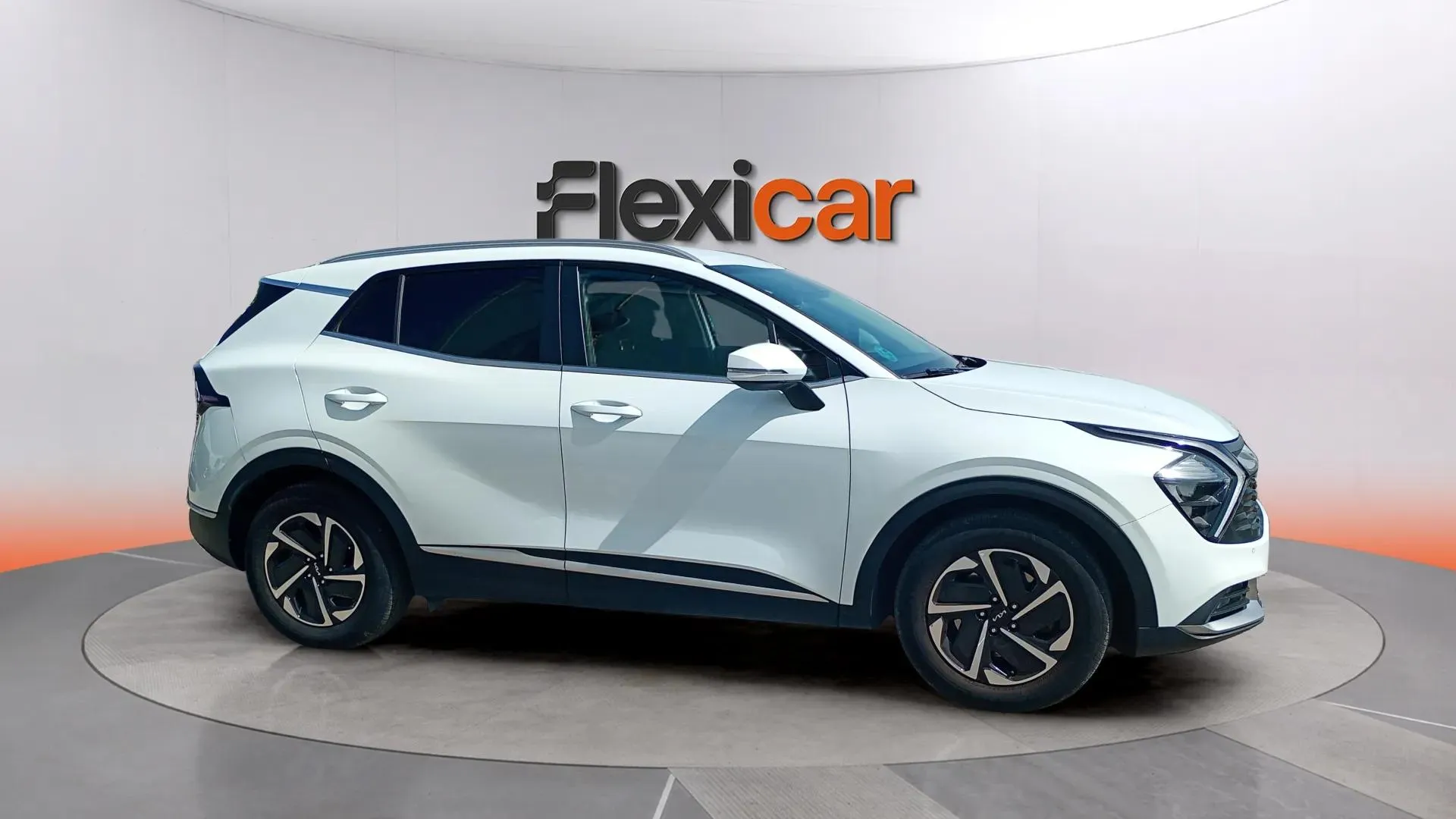 Kia Sportage 1.6 T-GDi Drive 4x2 - foto 8