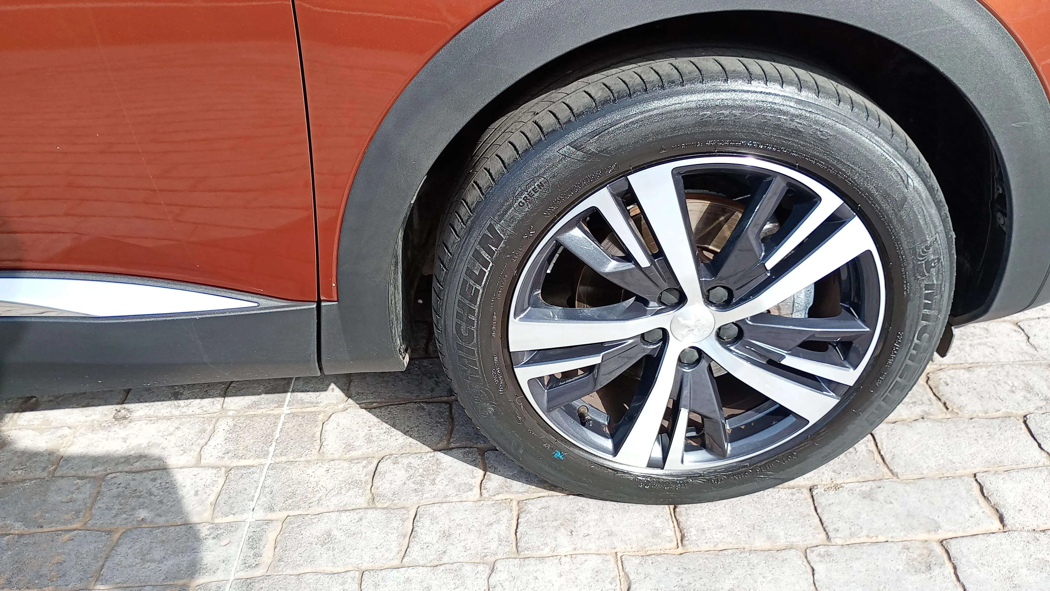 Peugeot 3008 1.2 PureTech Allure EAT8 - foto 19