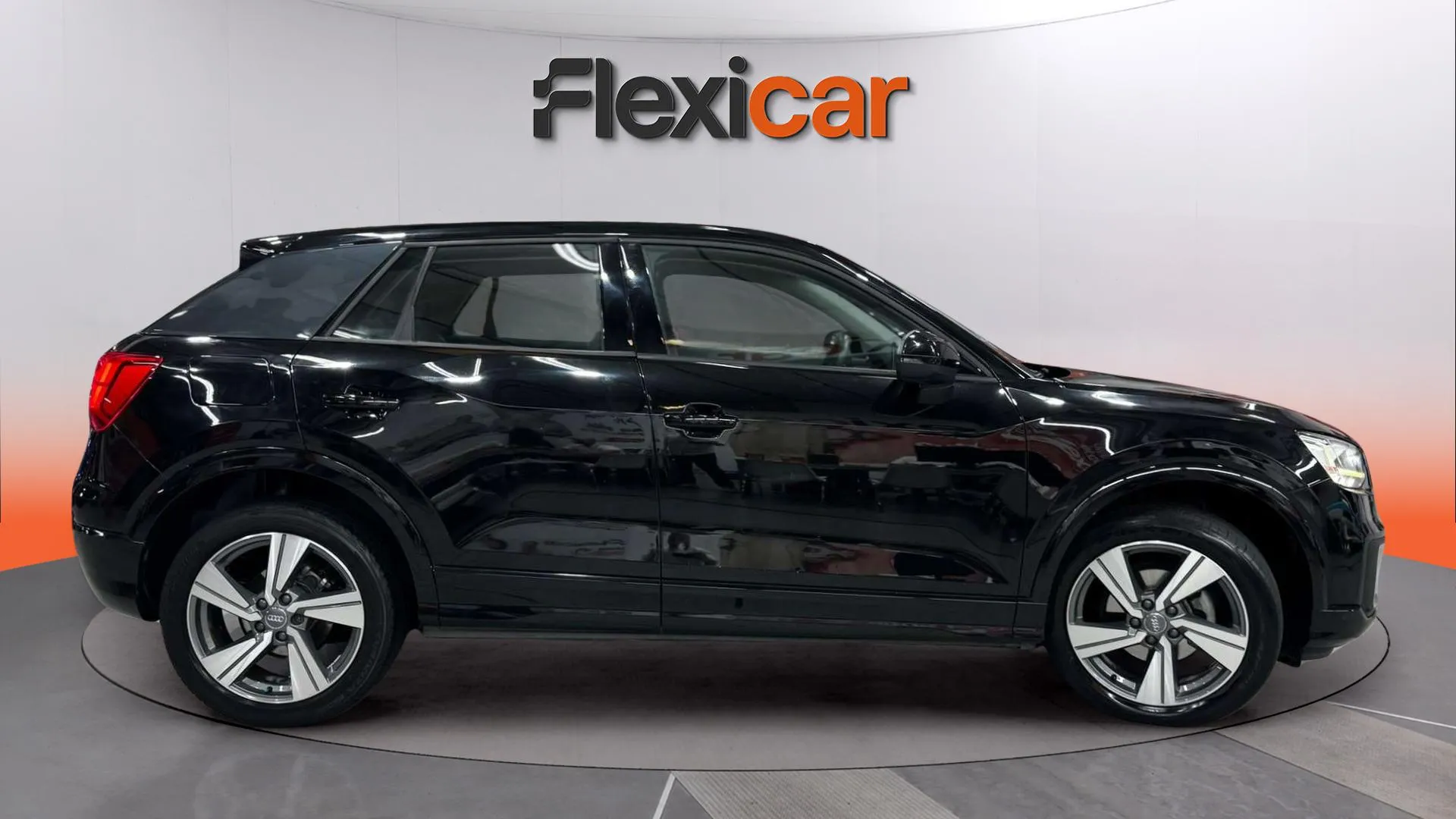 Audi Q2 Sport 35 TFSI - foto 6