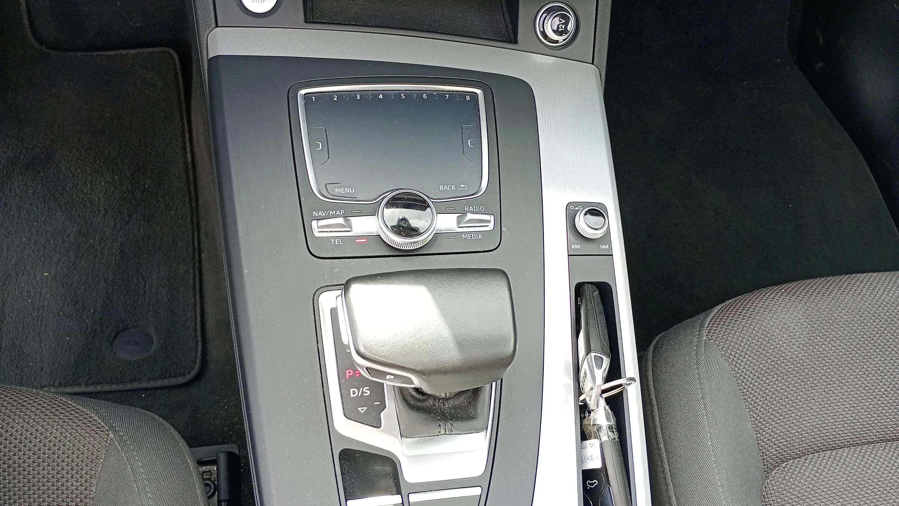 Audi Q5 2.0 TDI quattro S tronic - foto 22