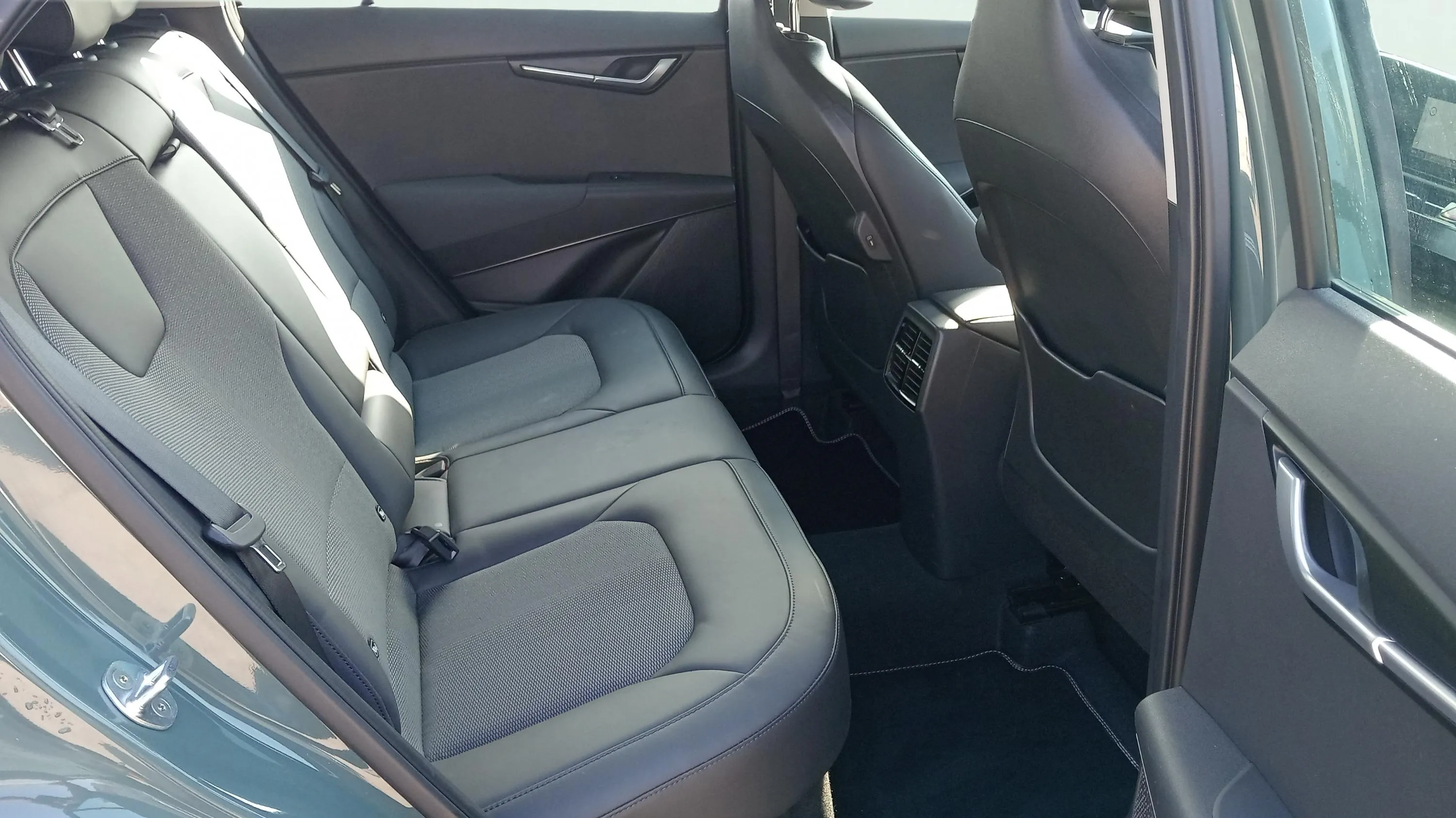 Kia Niro 1.6 GDi HEV Drive - foto 18