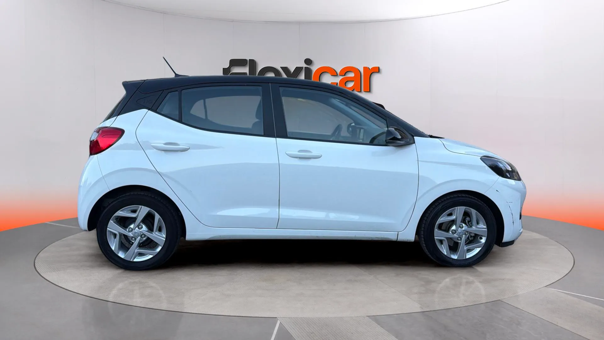 Hyundai i10 1.0 Tecno - foto 8