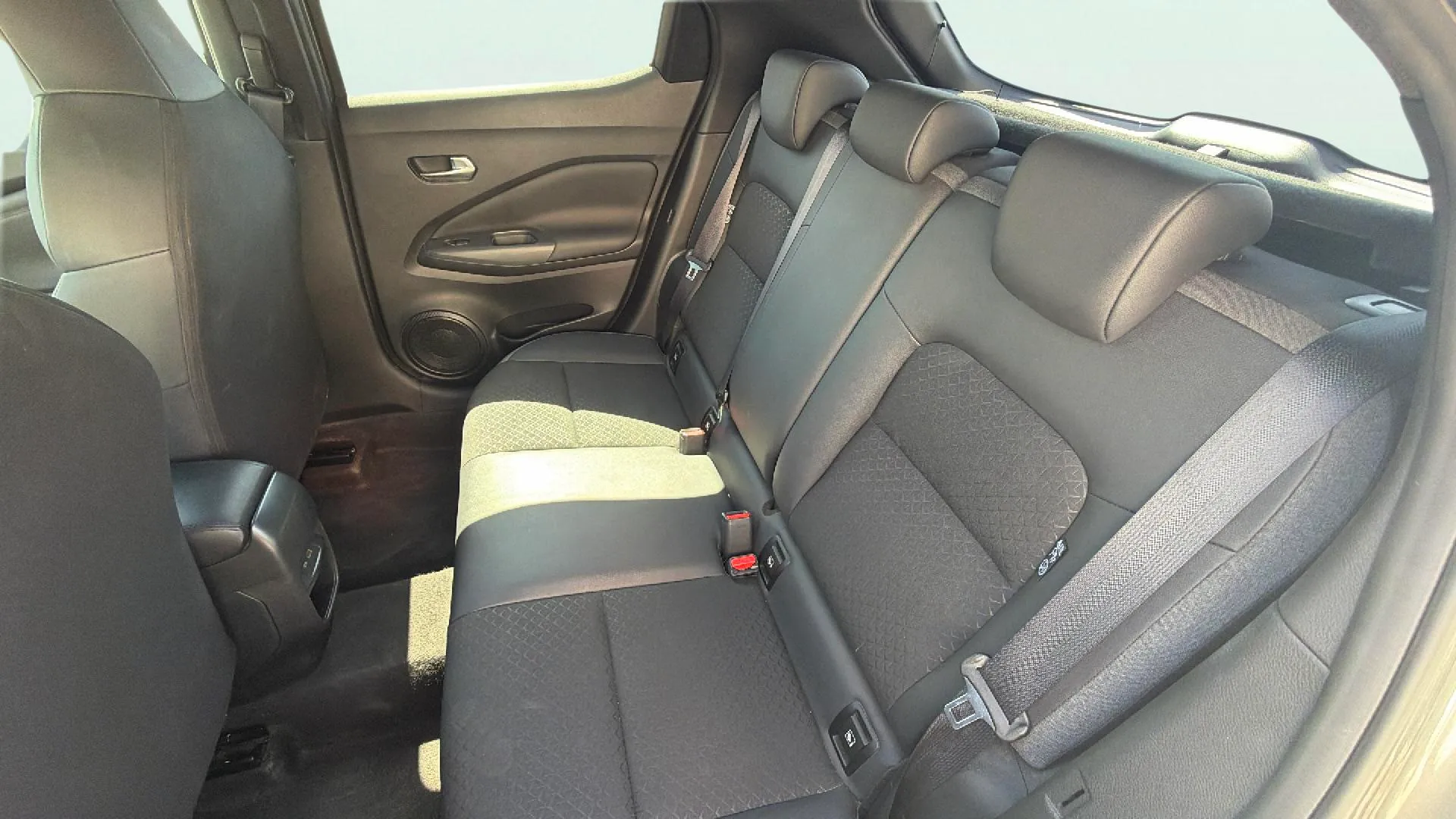 Nissan Juke DIG-T N-Connecta - foto 17