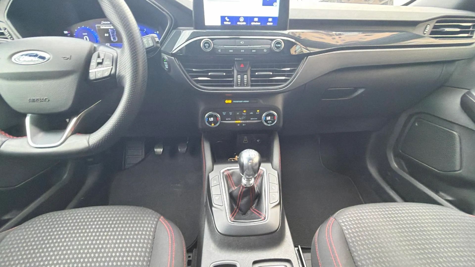 Ford Kuga ST-Line 1.5T EcoBoost - foto 10