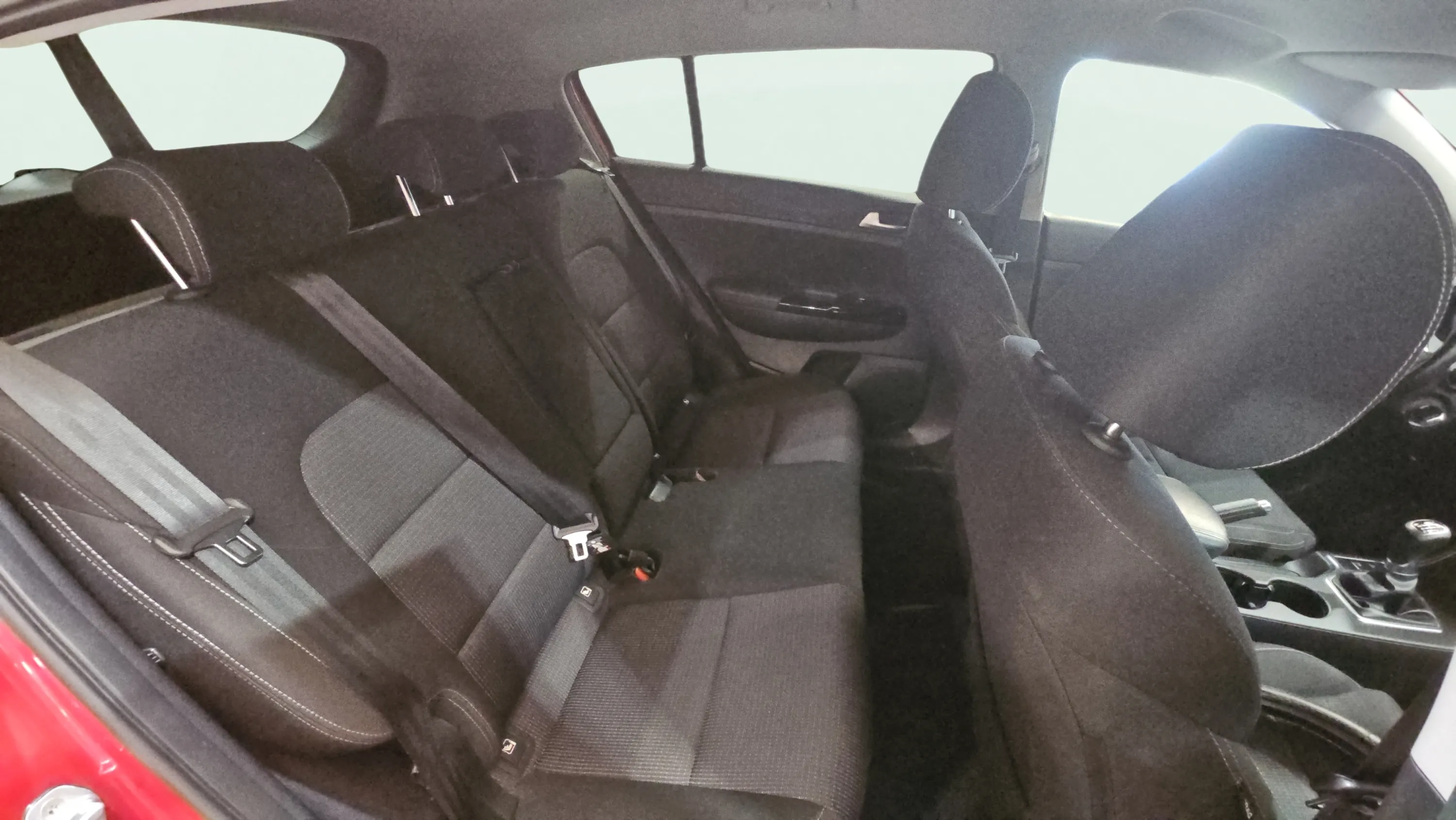 Kia Sportage 1.6 GDi Drive Plus 4x2 - foto 14