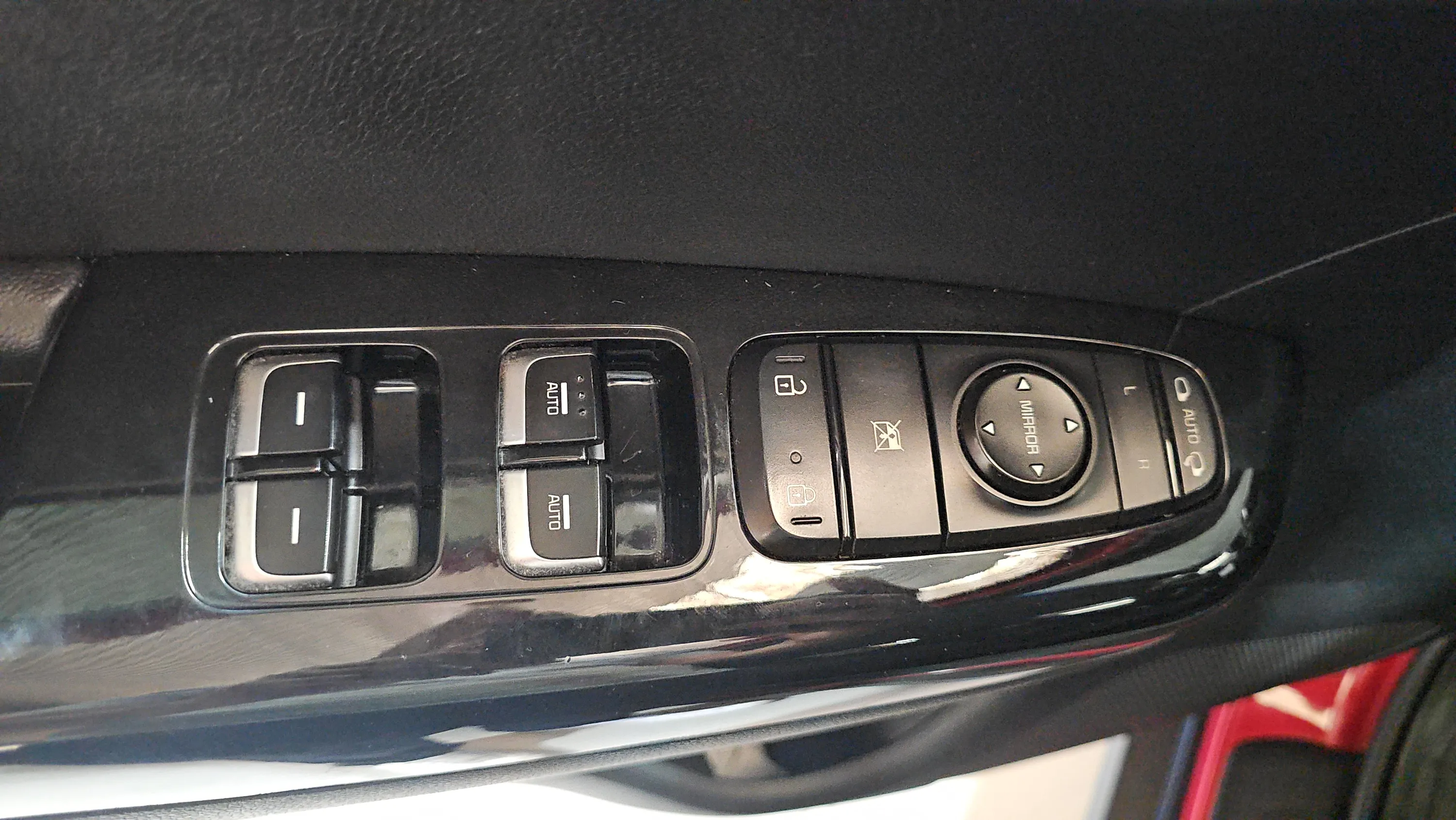 Kia Sportage 1.6 GDi Drive Plus 4x2 - foto 21