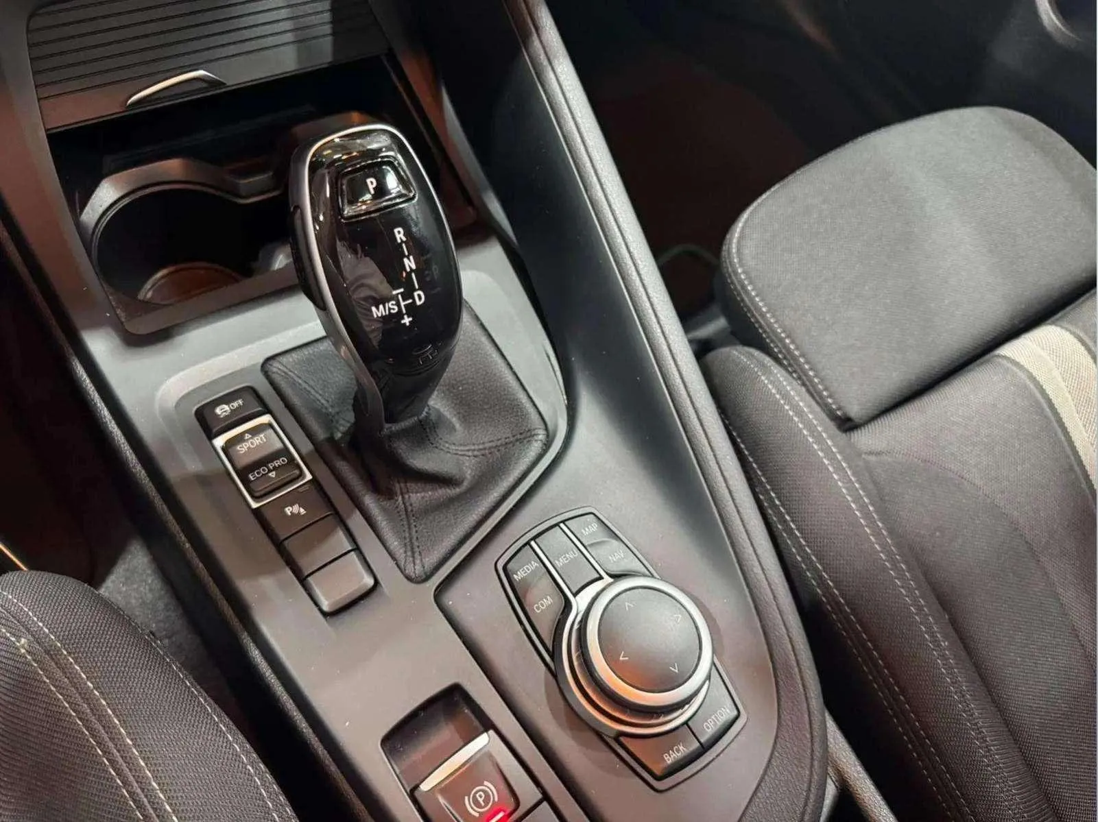 BMW X1 sDrive16d - foto 14