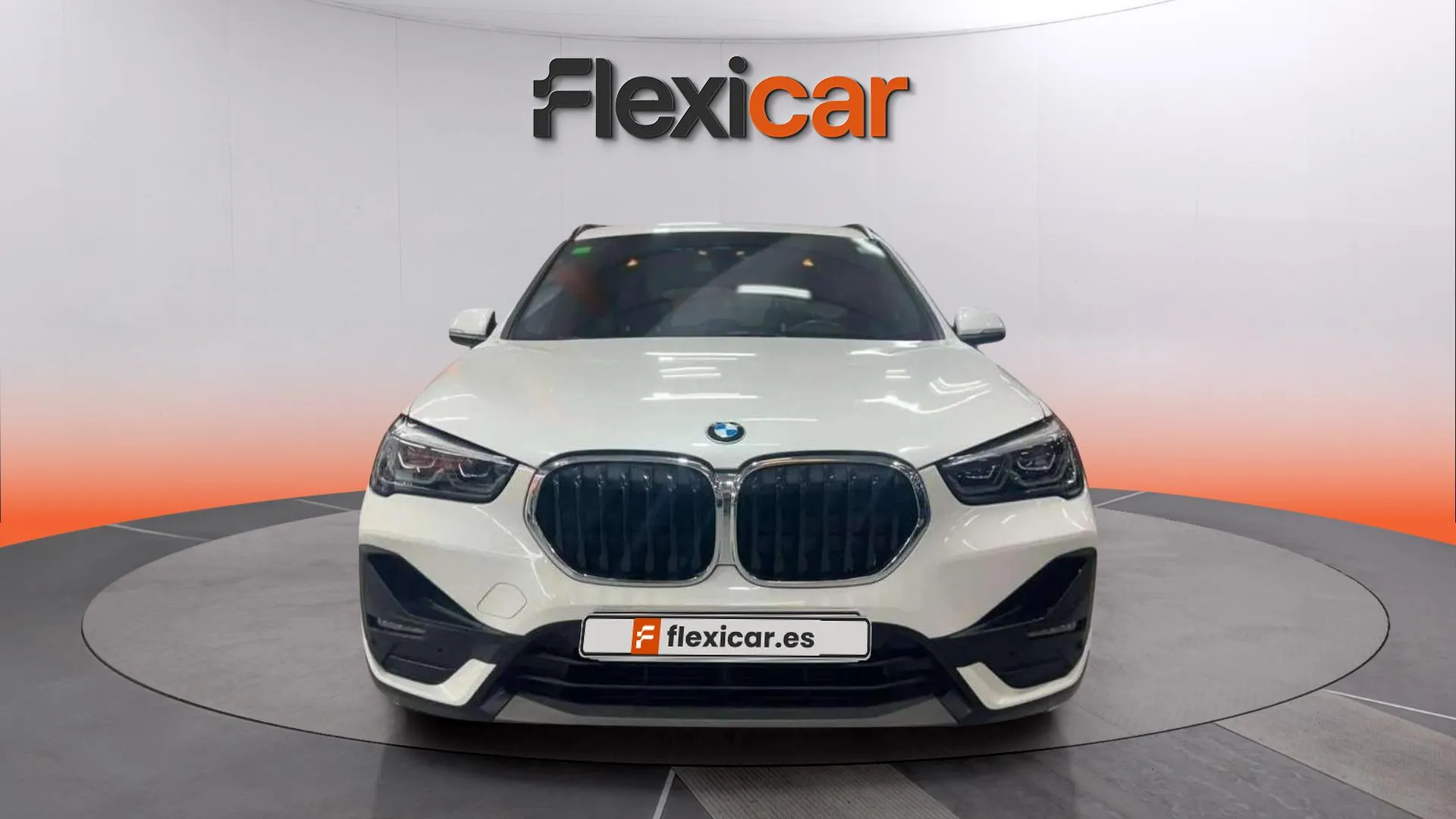 BMW X1 sDrive16d - foto 8