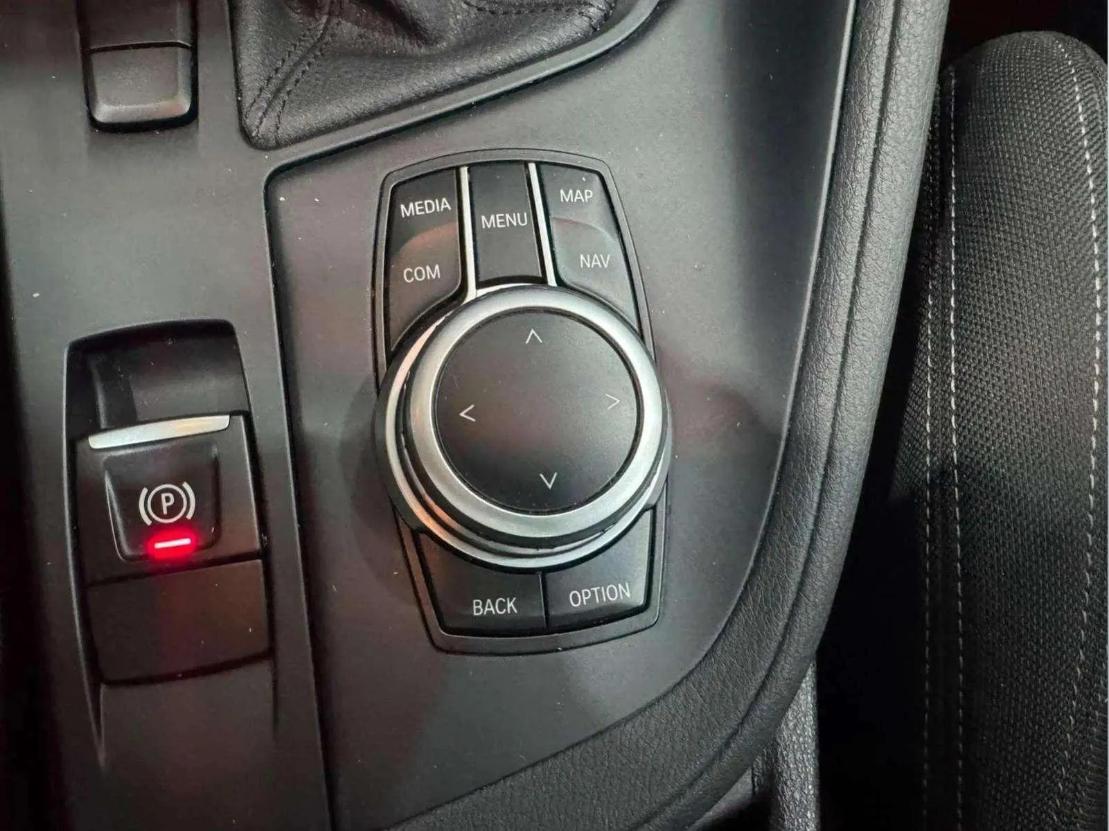 BMW X1 sDrive16d - foto 17