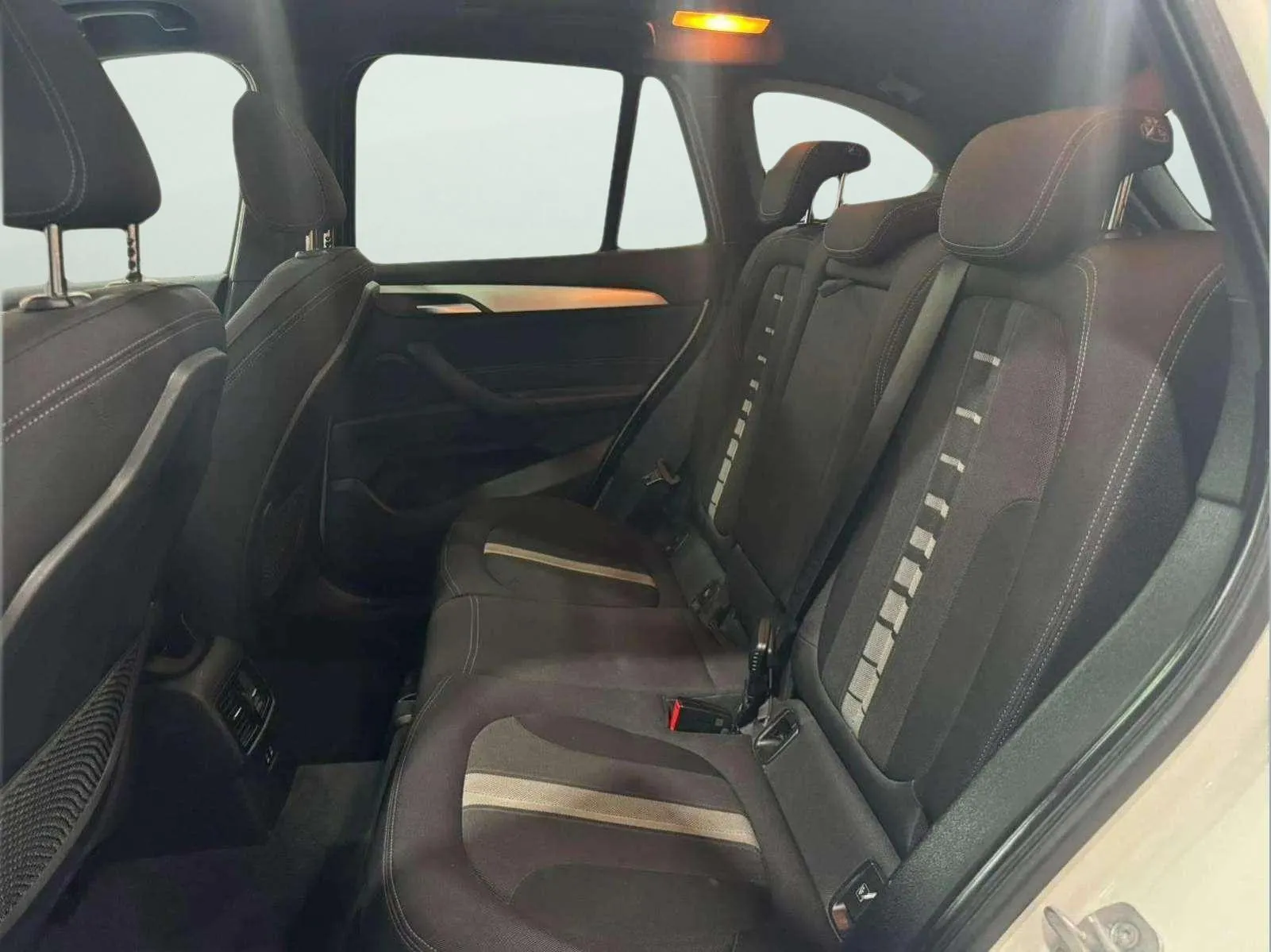 BMW X1 sDrive16d - foto 12