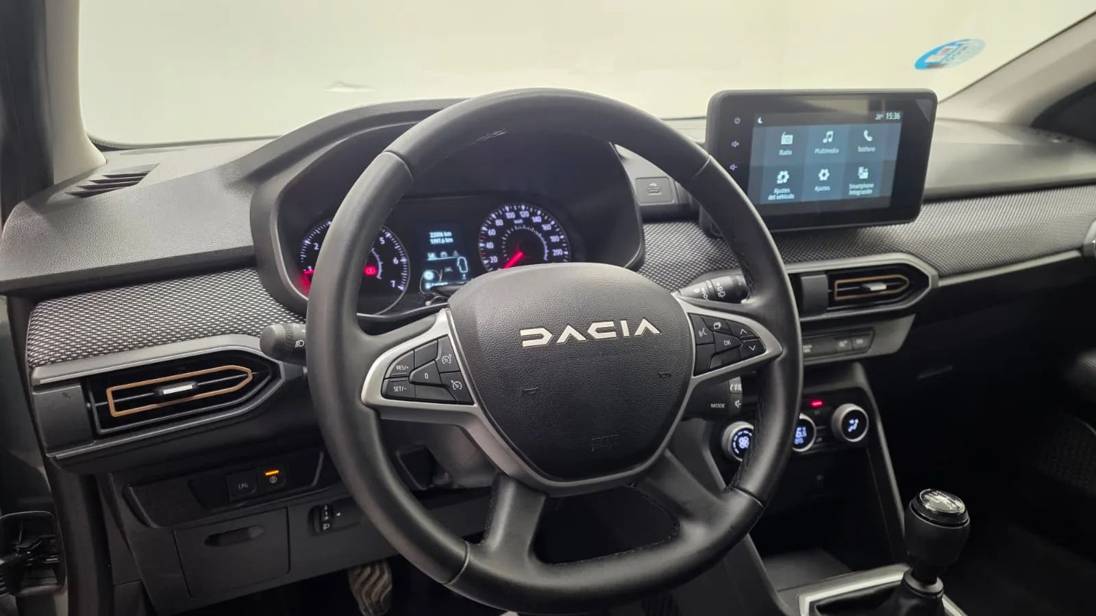 Dacia Sandero Stepway Essential ECO-G - foto 9