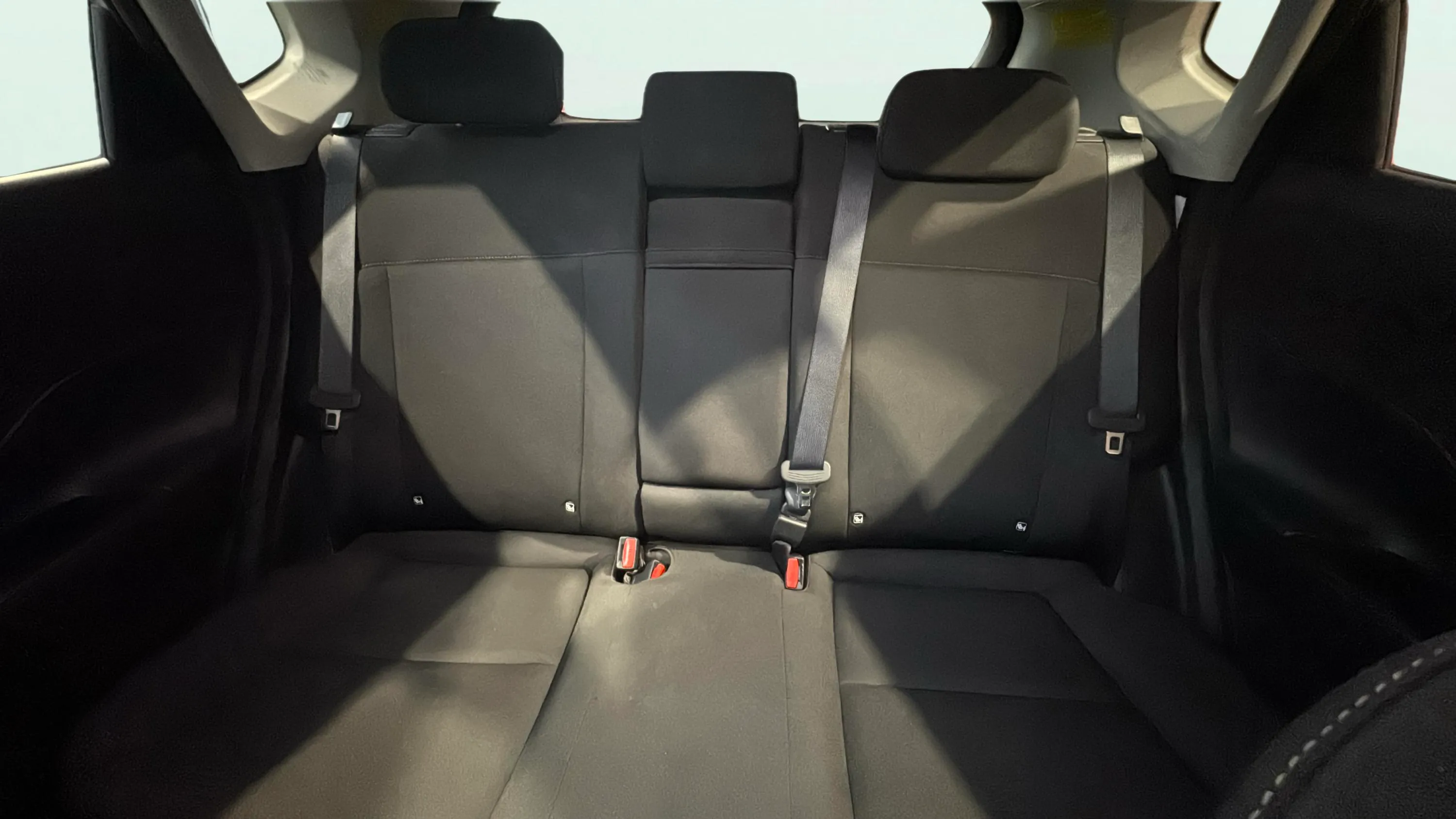 Hyundai Kona HEV 1.6GDI DT XLS - foto 25