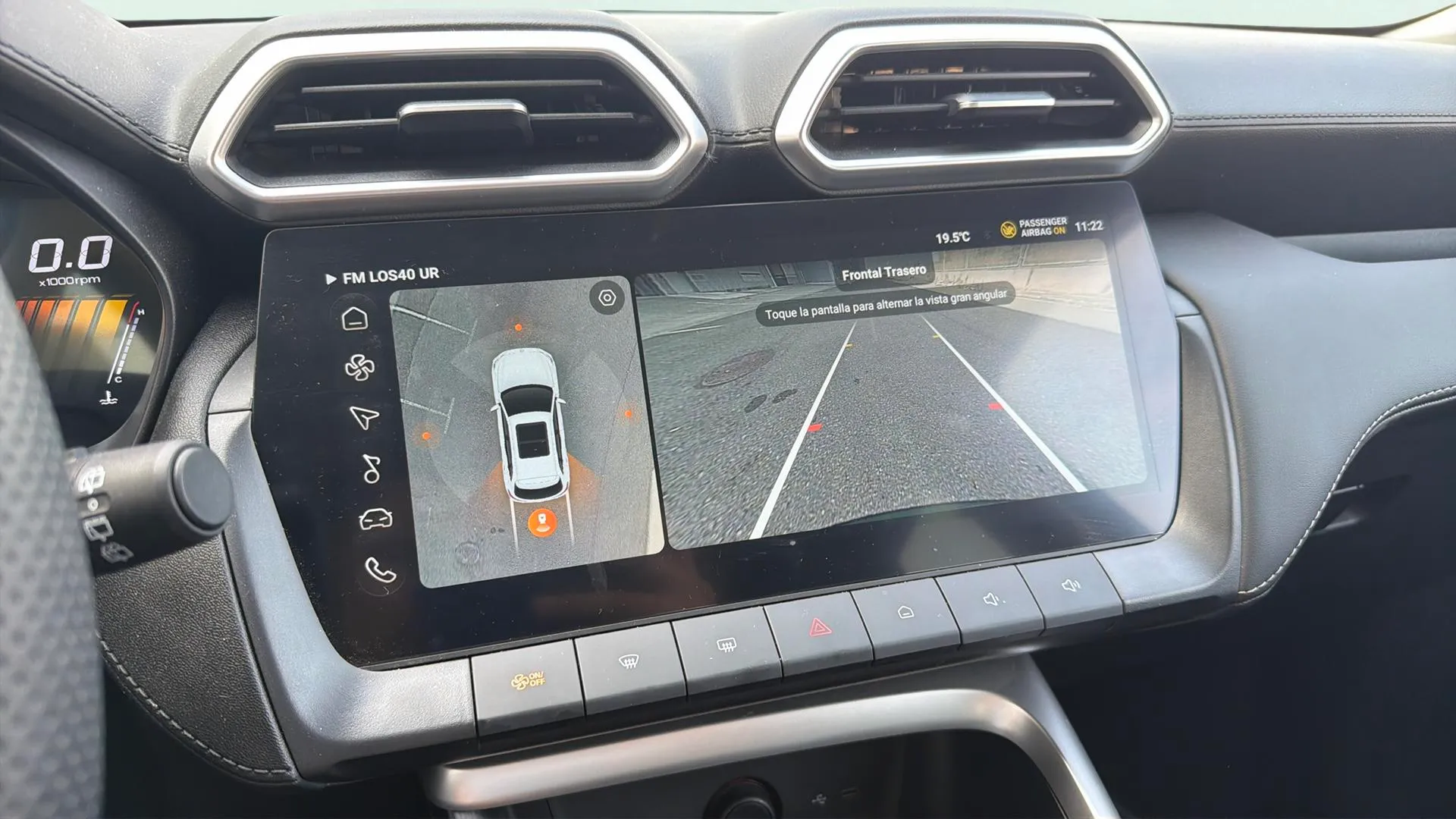 MG ZS Hybrid+ Luxury - foto 12