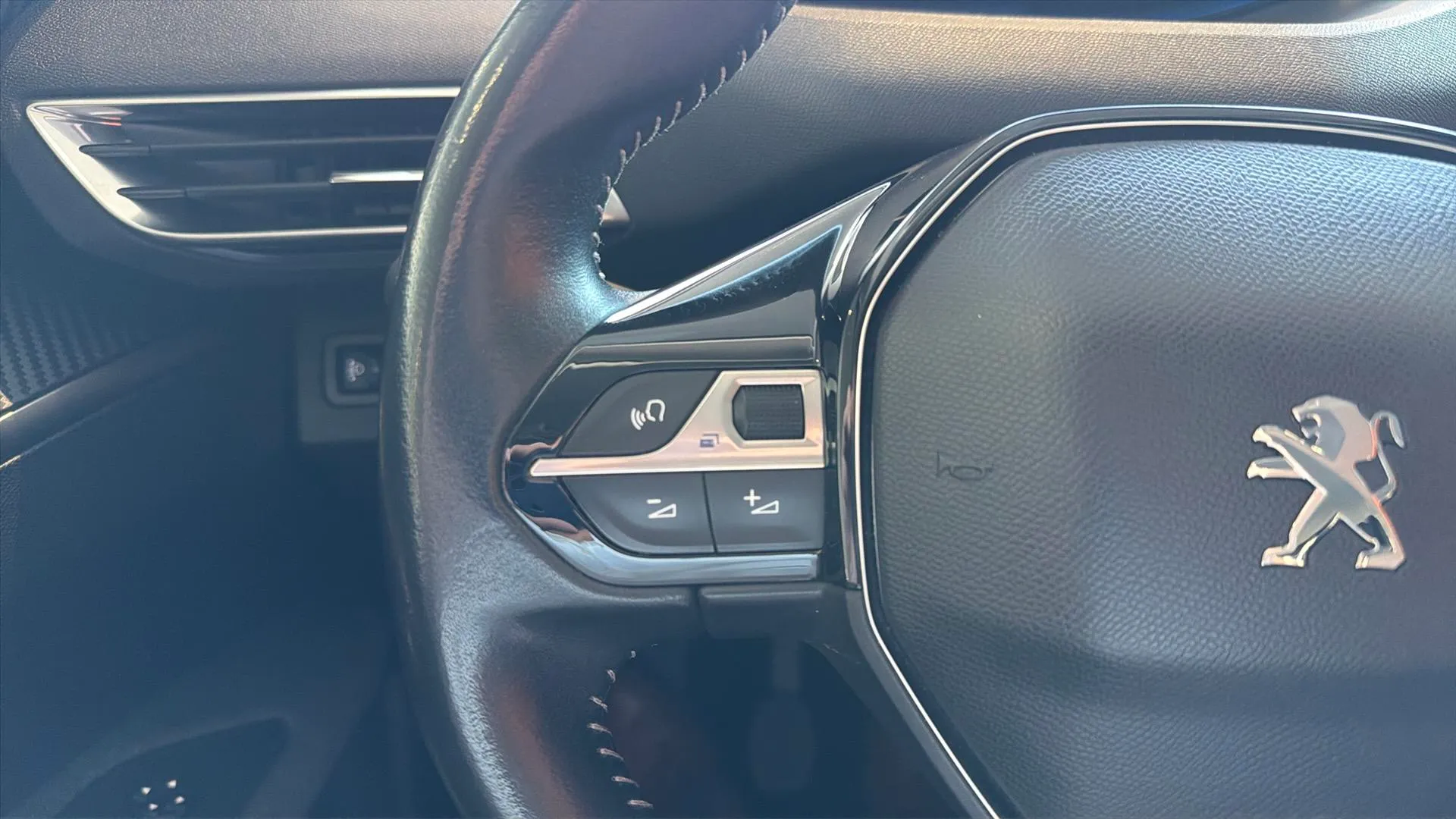 Peugeot 3008 1.5 BlueHDi Active - foto 18