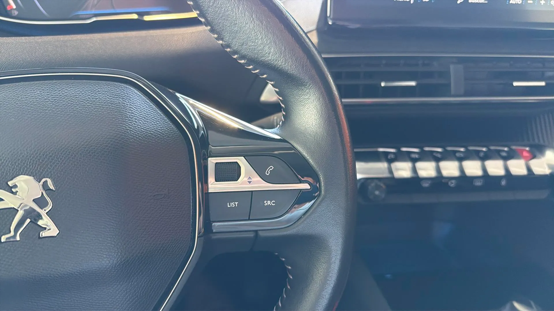 Peugeot 3008 1.5 BlueHDi Active - foto 17