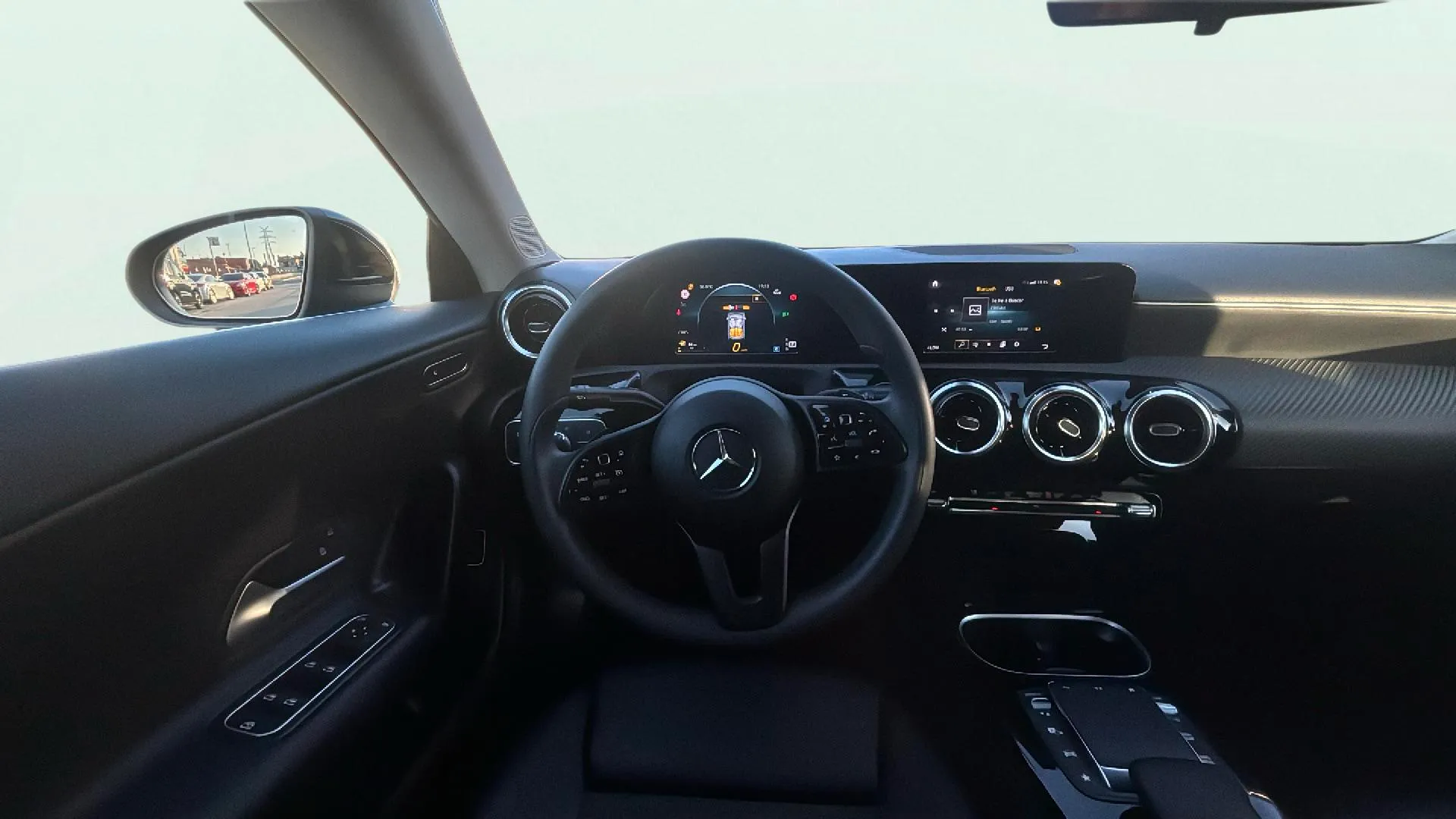 Mercedes-Benz CLA 180 - foto 10