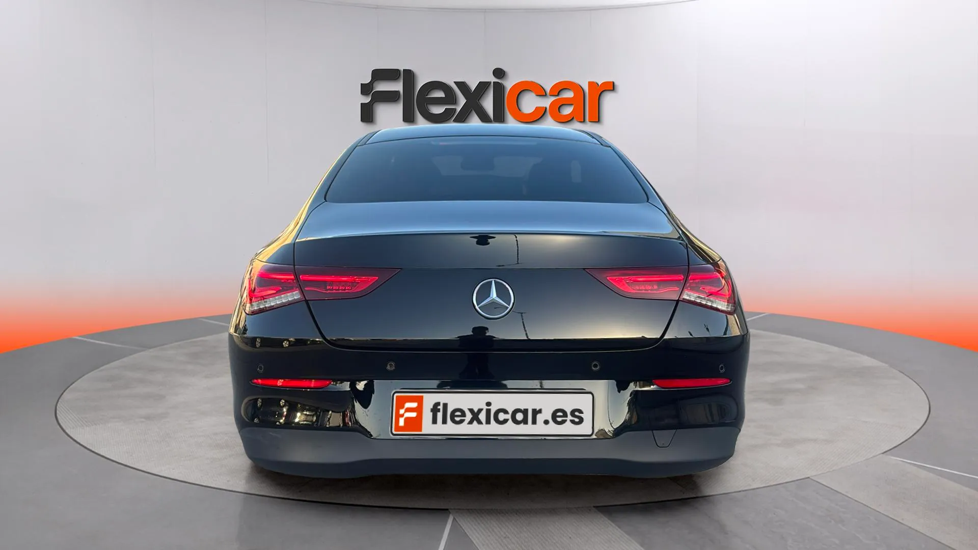Mercedes-Benz CLA 180 - foto 6