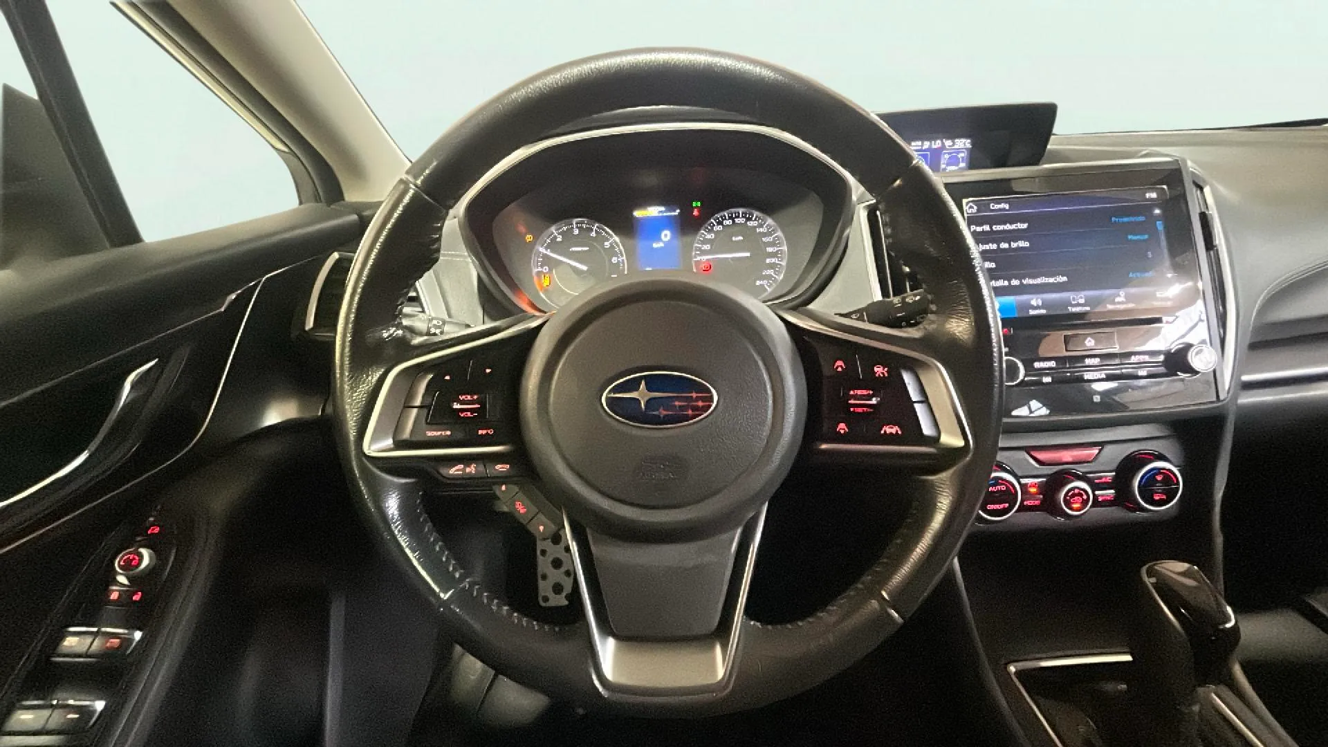 Subaru Impreza 1.6i-S CVT Lineartronic Executive AWD - foto 18