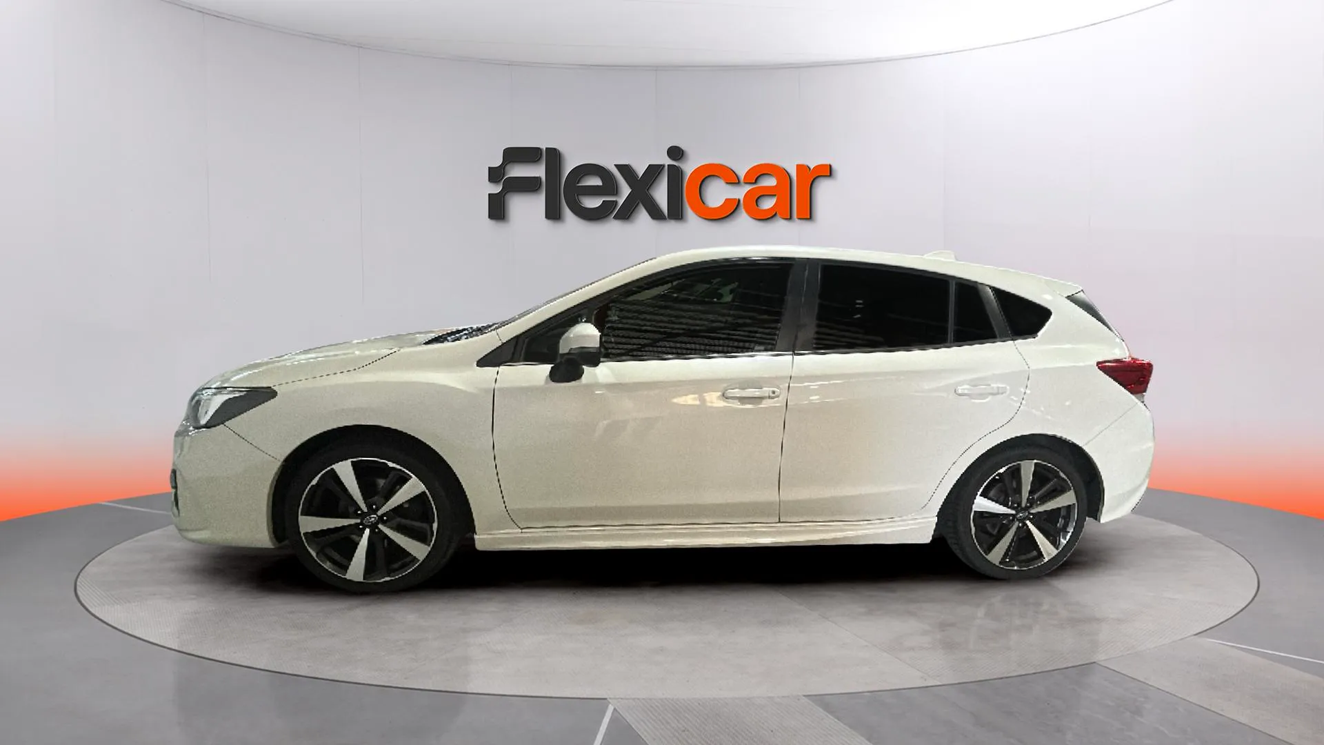 Subaru Impreza 1.6i-S CVT Lineartronic Executive AWD - foto 4