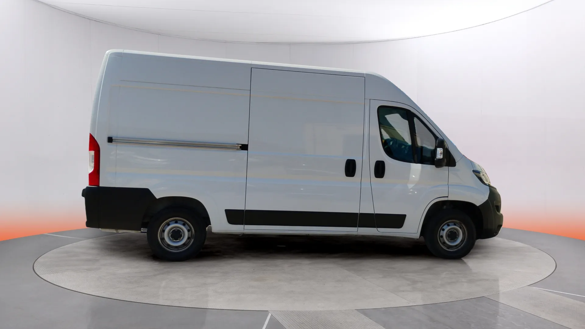 Fiat Ducato 30 L2H2 2.3 - foto 2