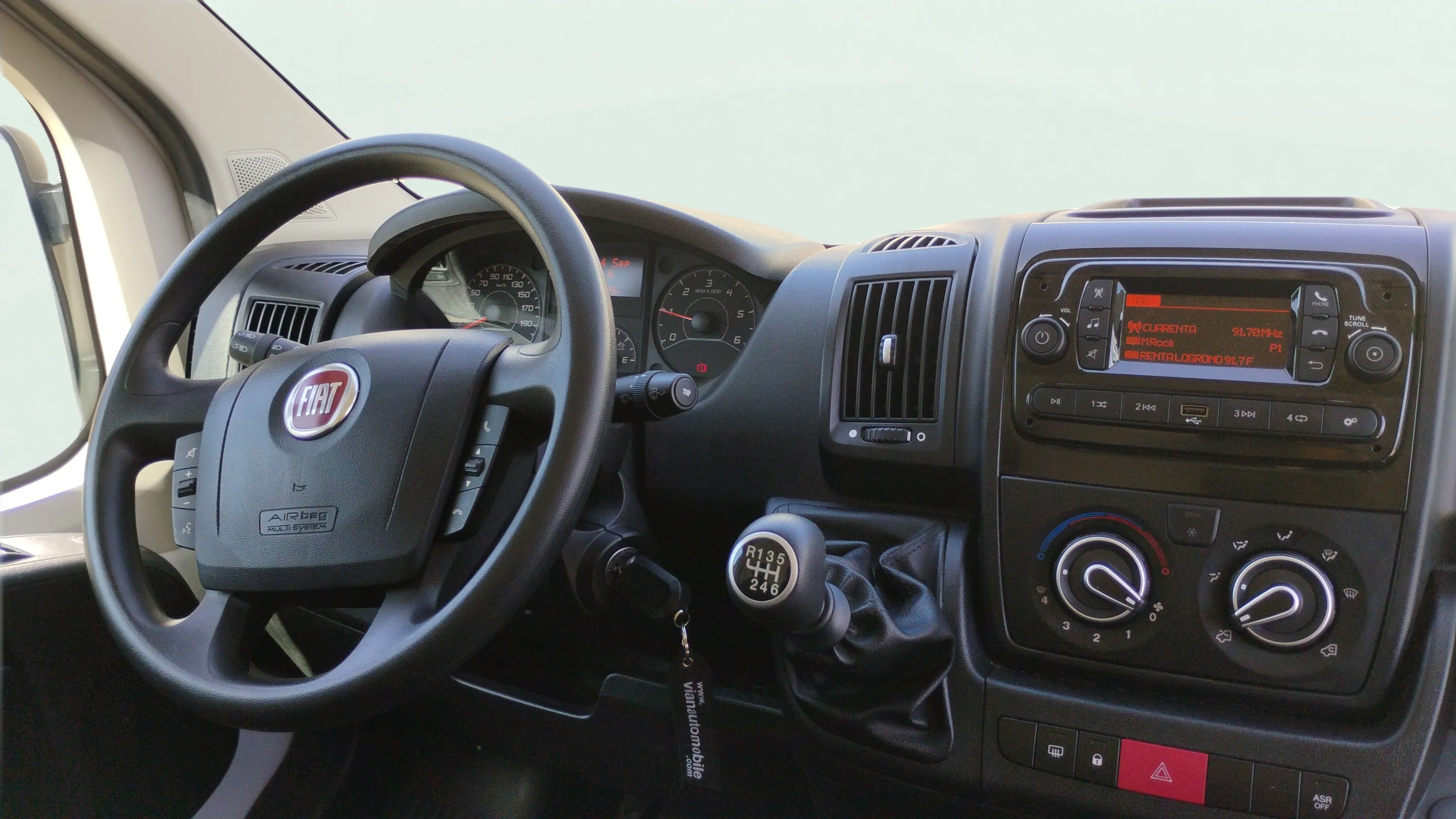 Fiat Ducato 30 L2H2 2.3 - foto 14