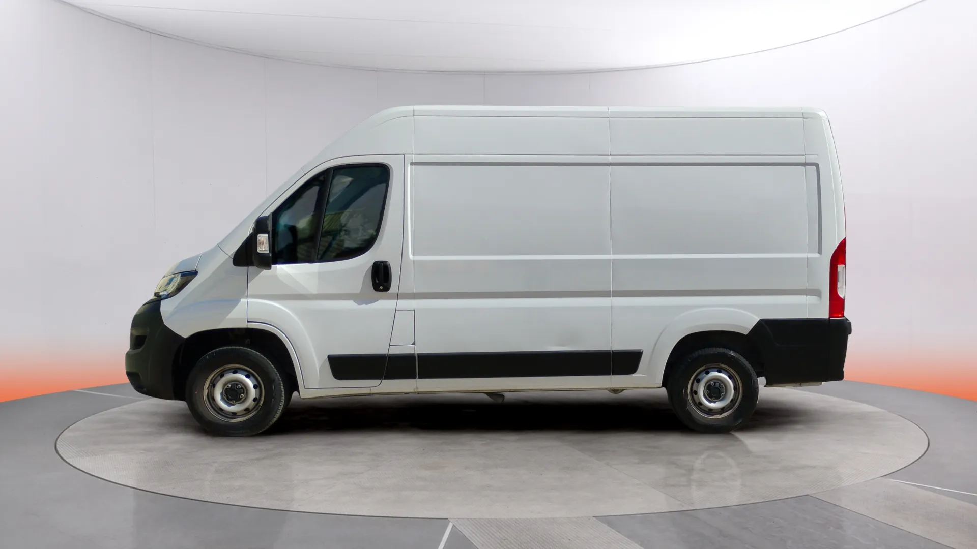 Fiat Ducato 30 L2H2 2.3 - foto 5
