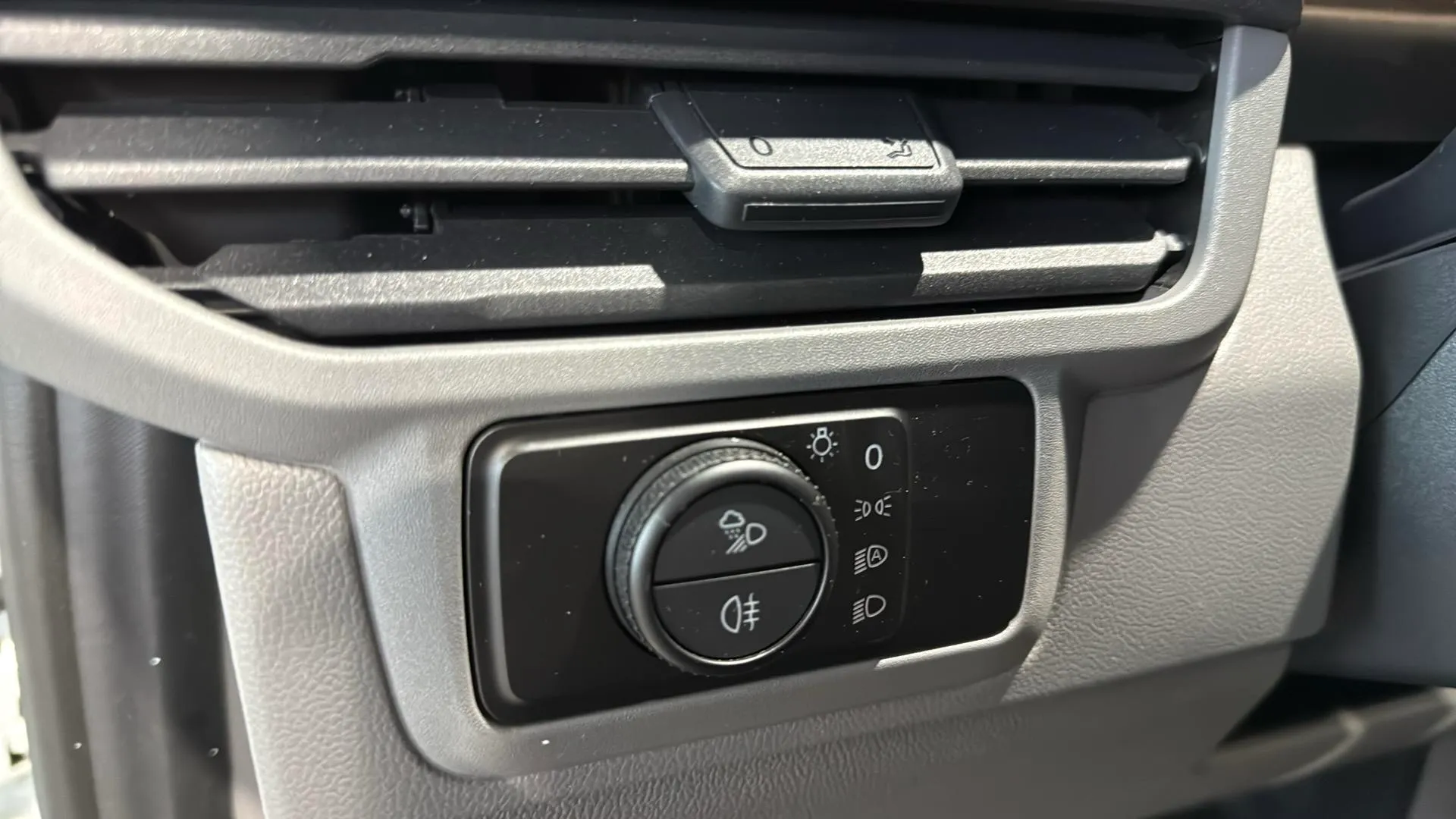 Volkswagen Transporter L - foto 15