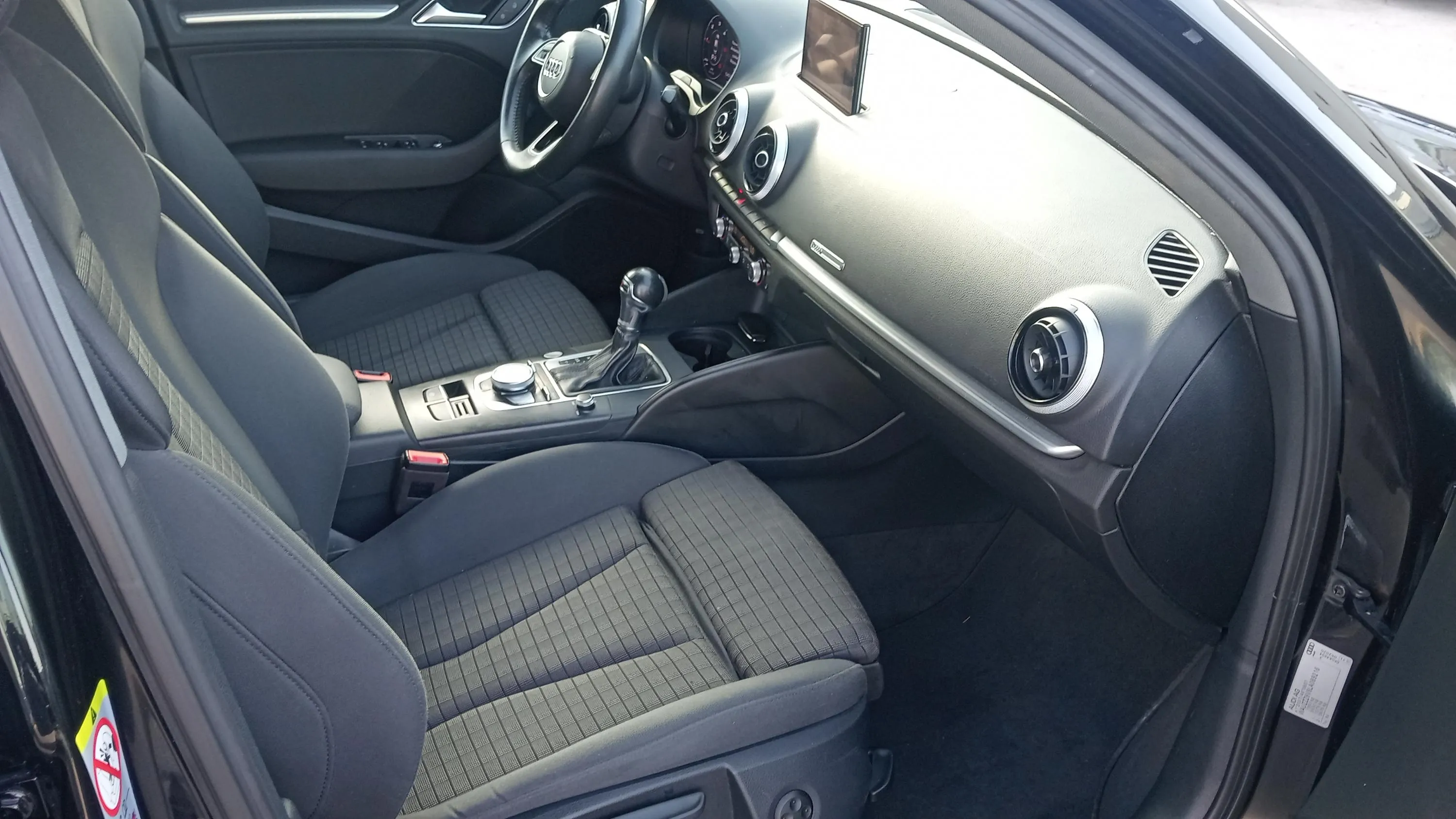 Audi A3 Sportback 35 TDI S tronic - foto 17
