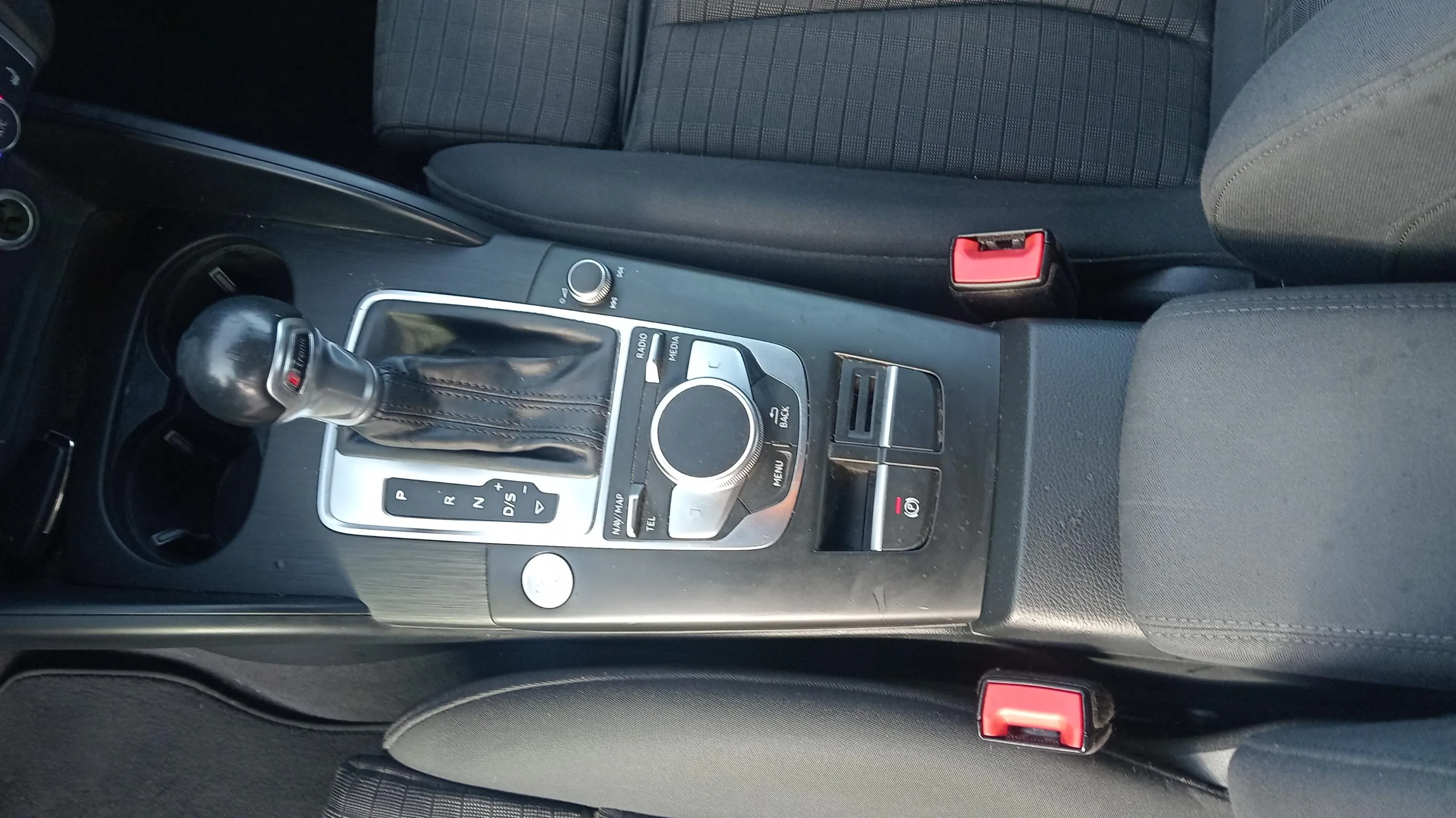 Audi A3 Sportback 35 TDI S tronic - foto 23