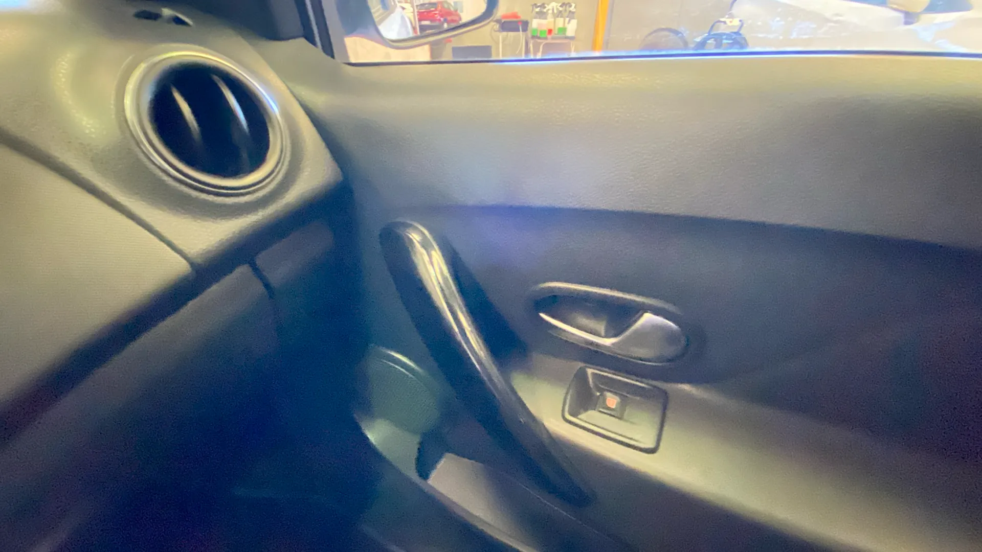 Dacia Sandero Stepway Essential TCe (90V) - foto 32
