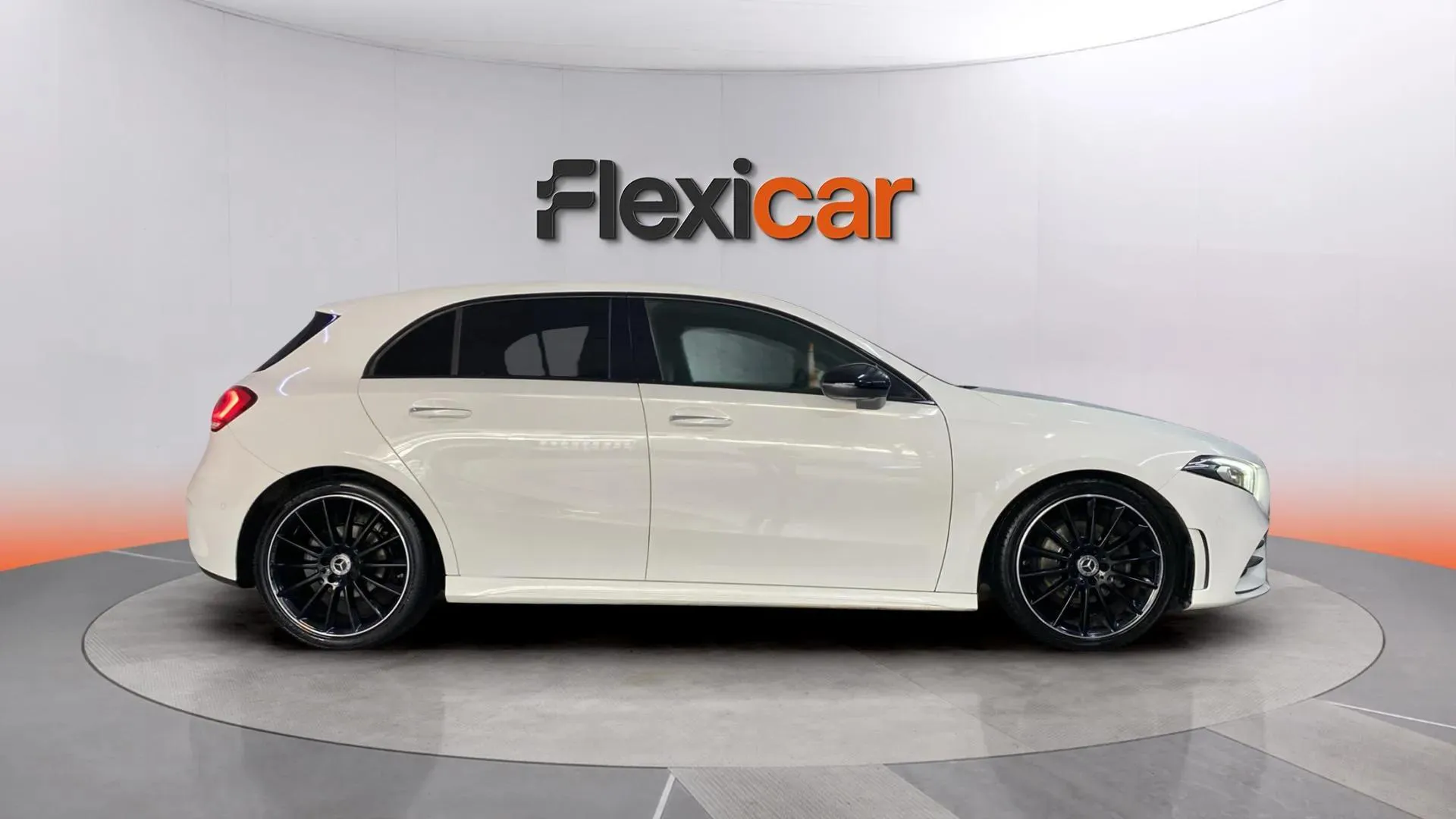Mercedes-Benz Clase A A 200 d - foto 5
