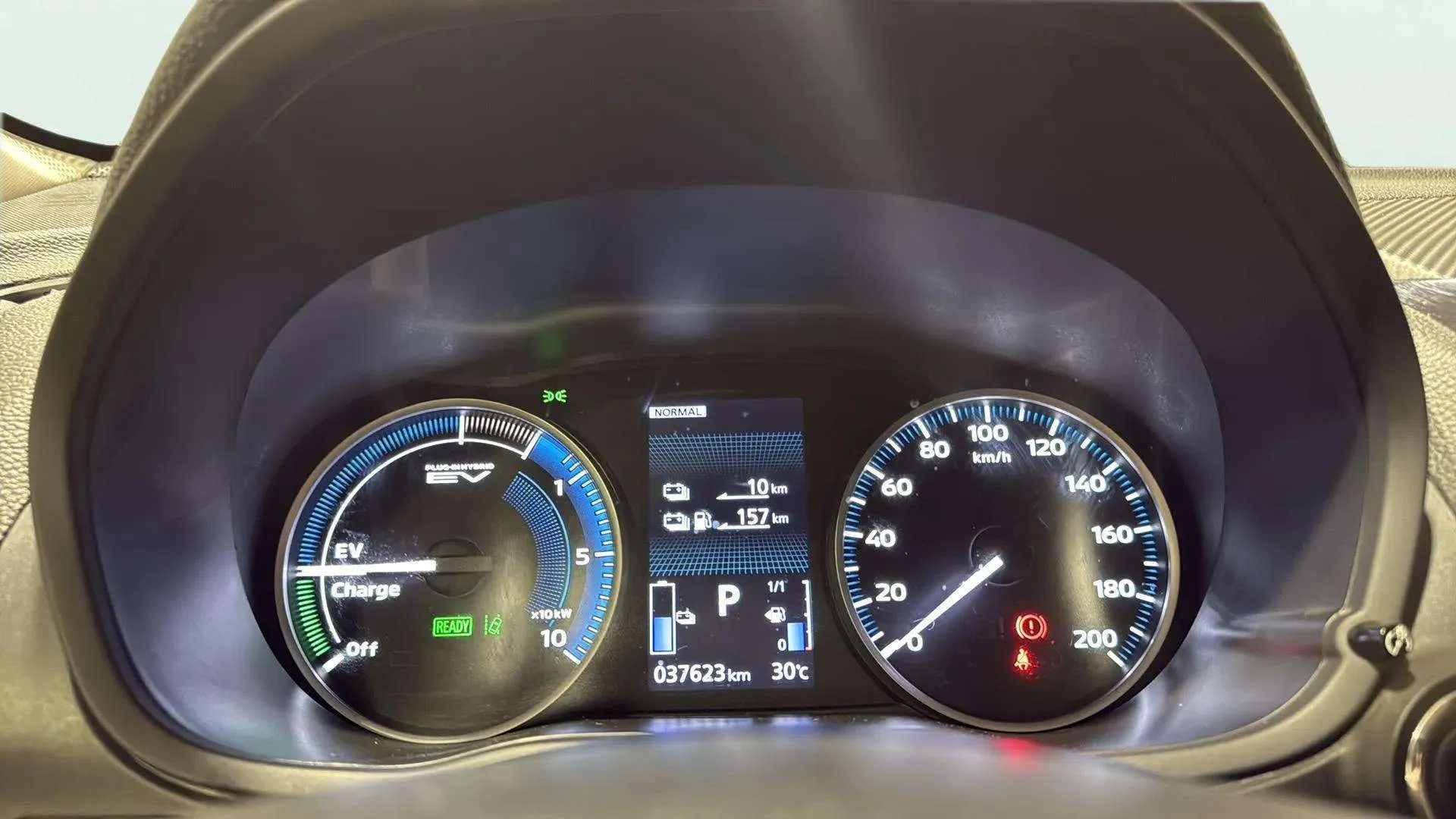 Mitsubishi Eclipse Cross 2.4 PHEV Kaiteki 4WD - foto 12