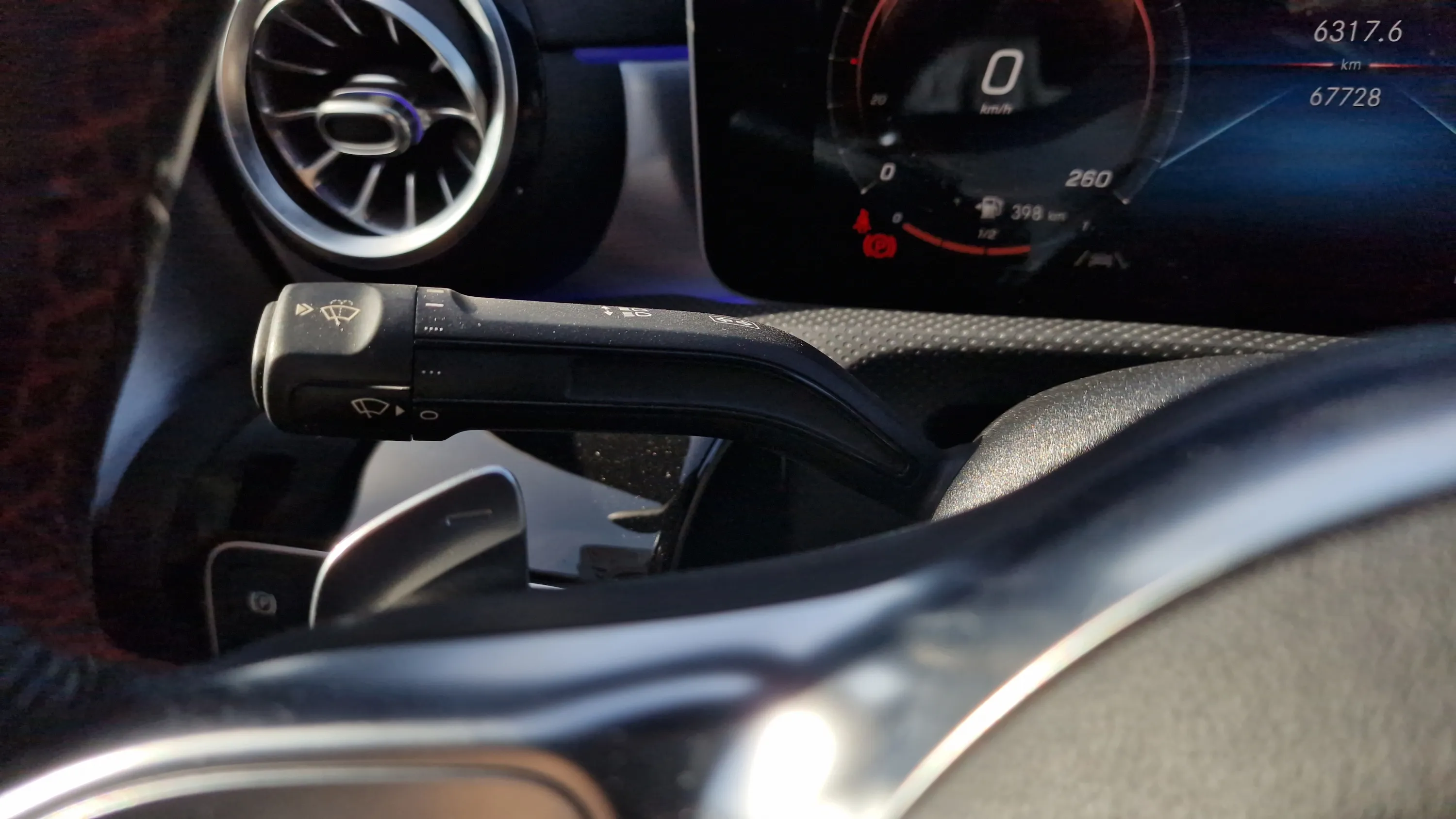 Mercedes-Benz CLA 200 D 4MATIC DCT - foto 19
