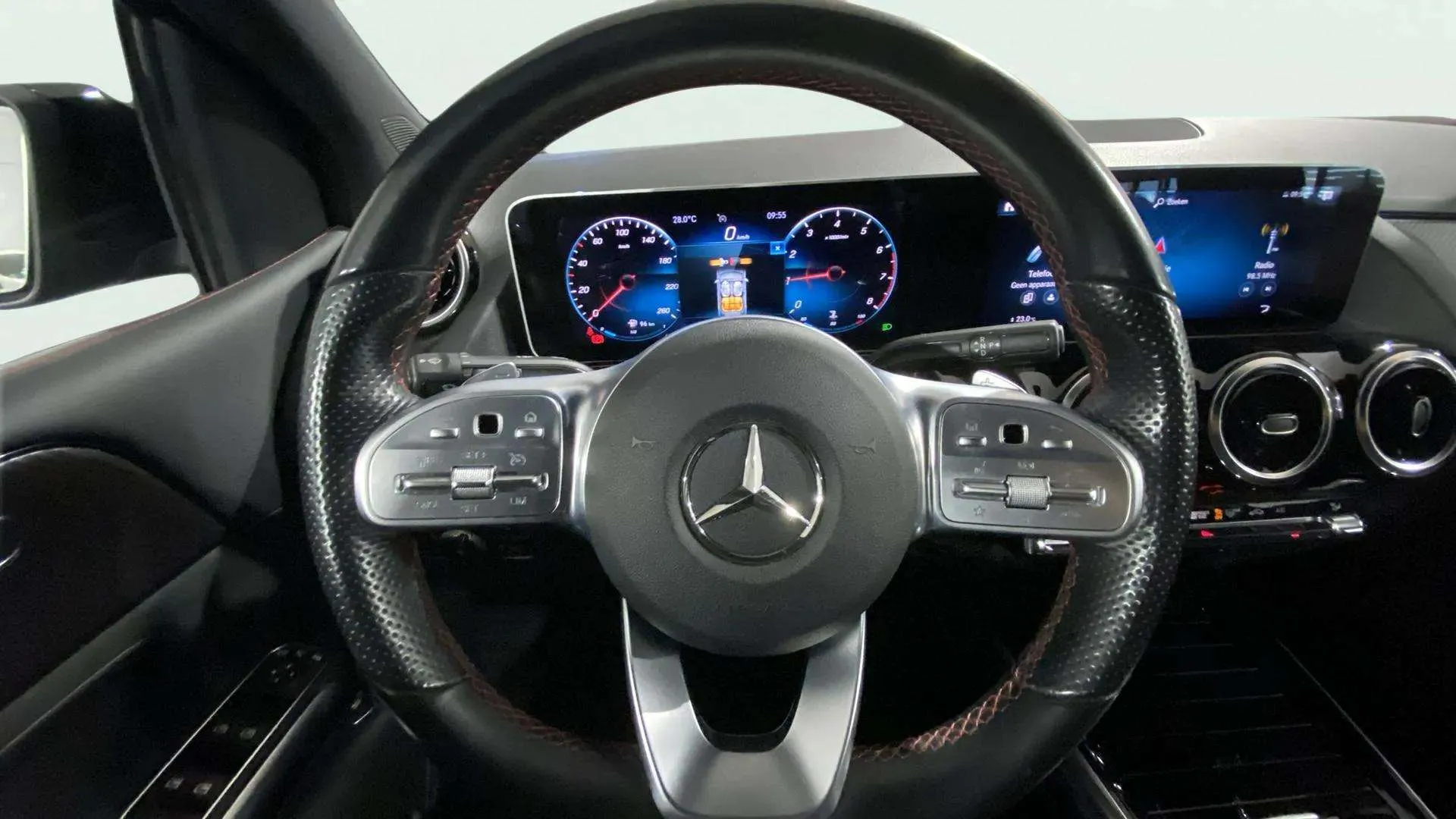 Mercedes-Benz Clase B B 180 - foto 8
