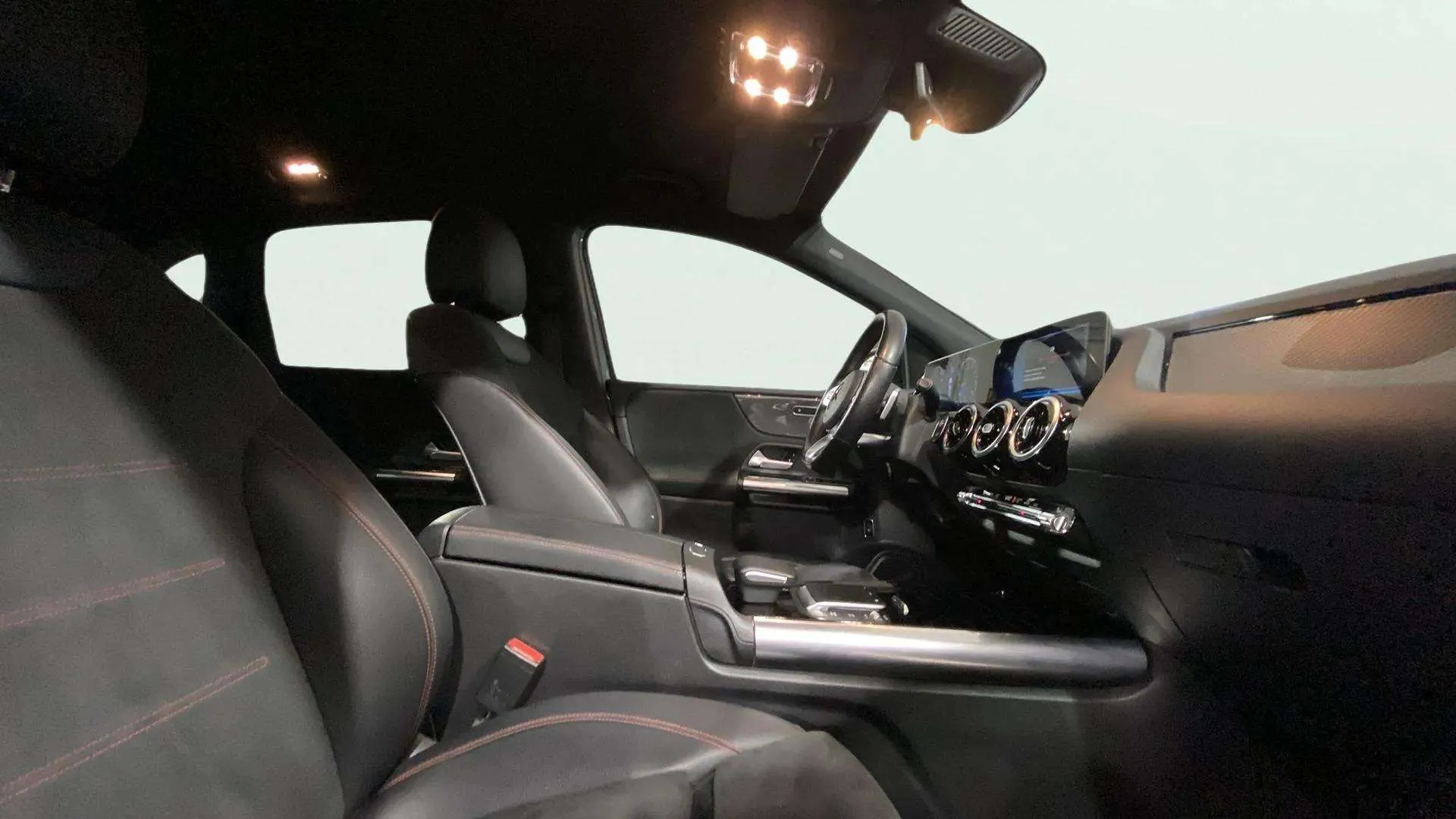Mercedes-Benz Clase B B 180 - foto 13