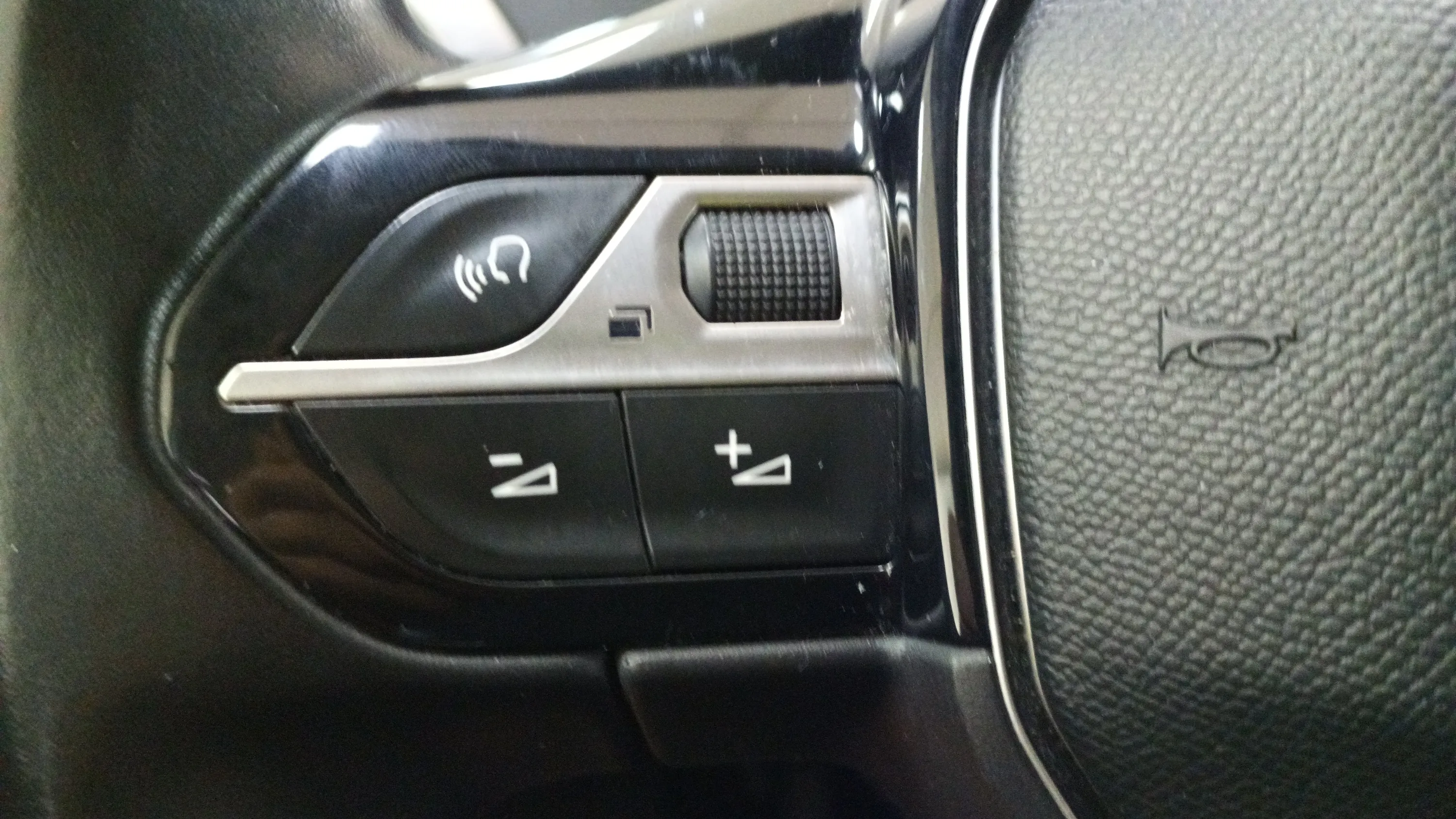Peugeot 5008 Active 1.2L PureTech - foto 15