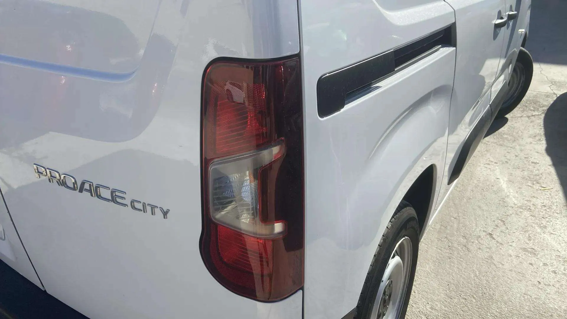 Toyota Proace City Van 1.5D GX Plus L2 - foto 11
