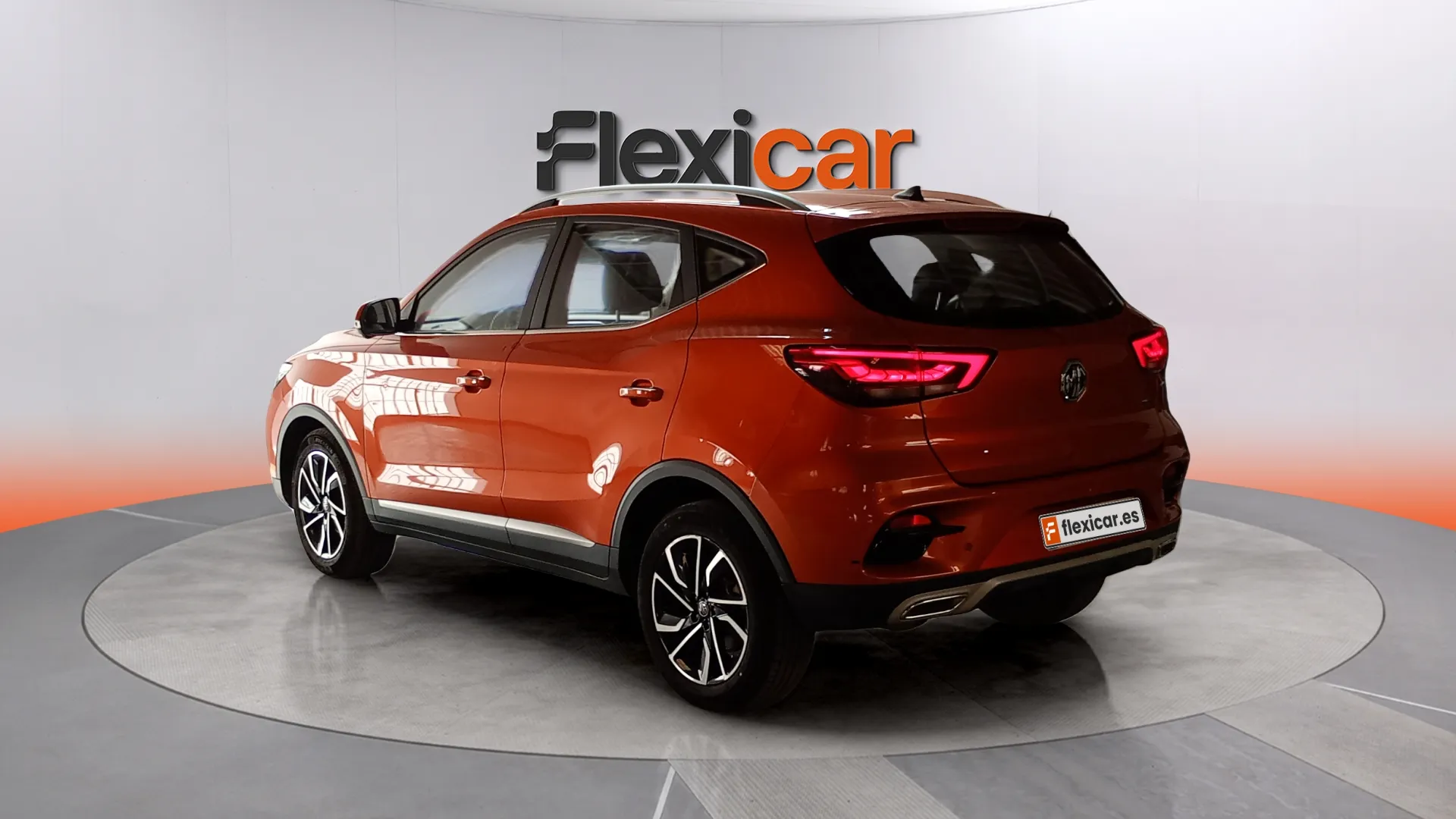 MG ZS 1.0T Luxury - foto 8