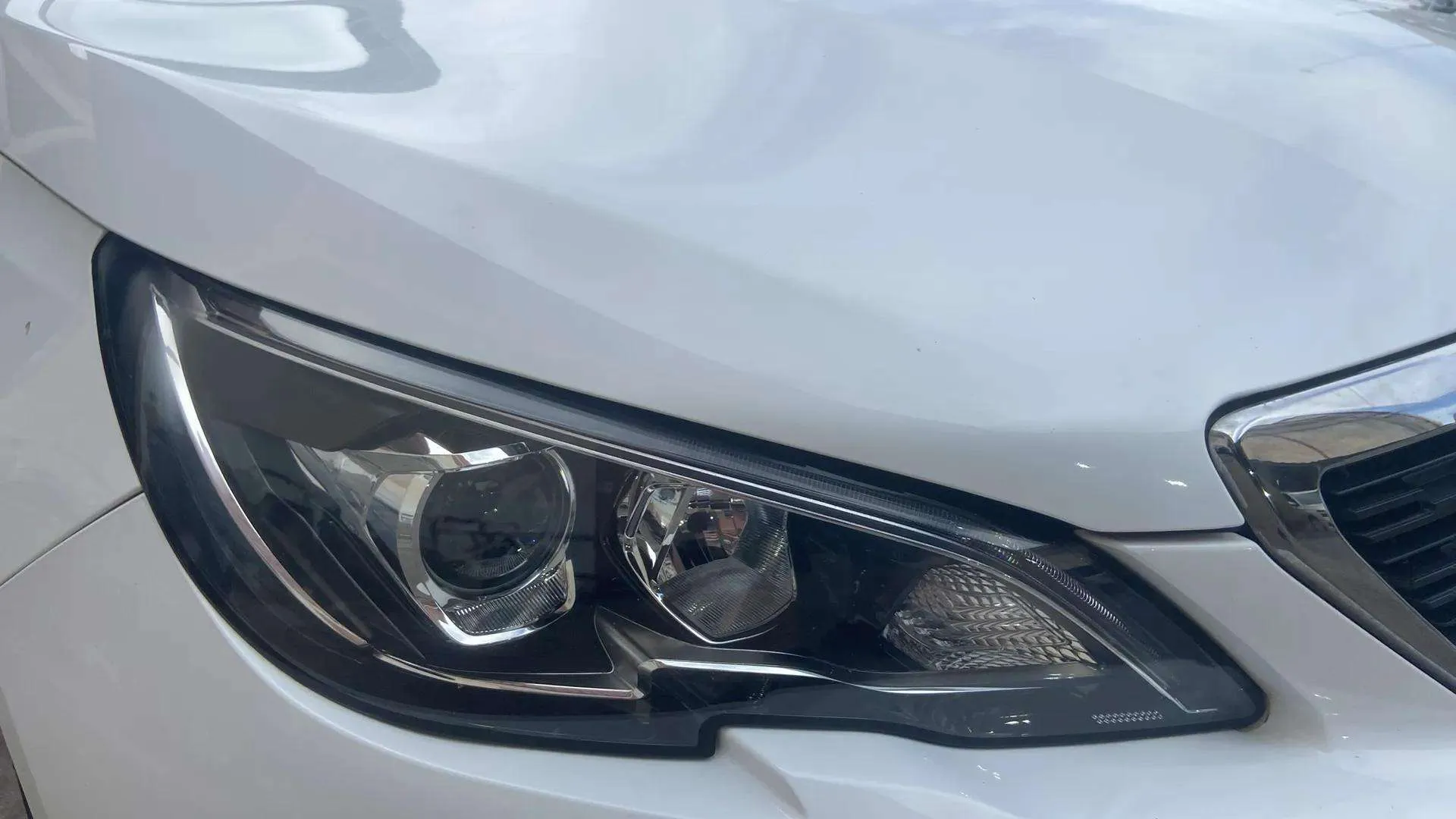 Peugeot 308 SW Style BlueHDi 130 - foto 9
