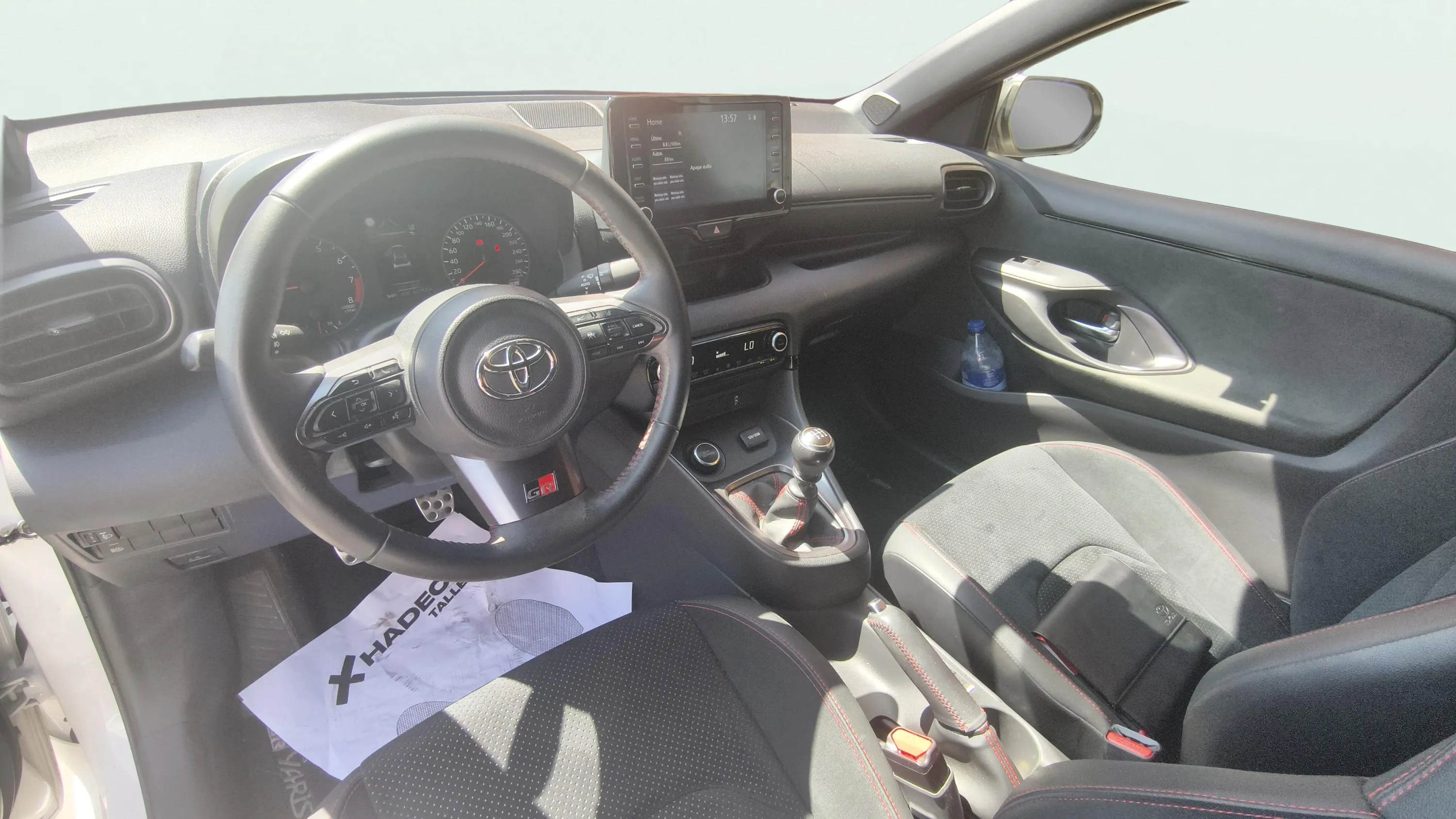 Toyota Yaris 1.6 RZ Circuit Pack - foto 8