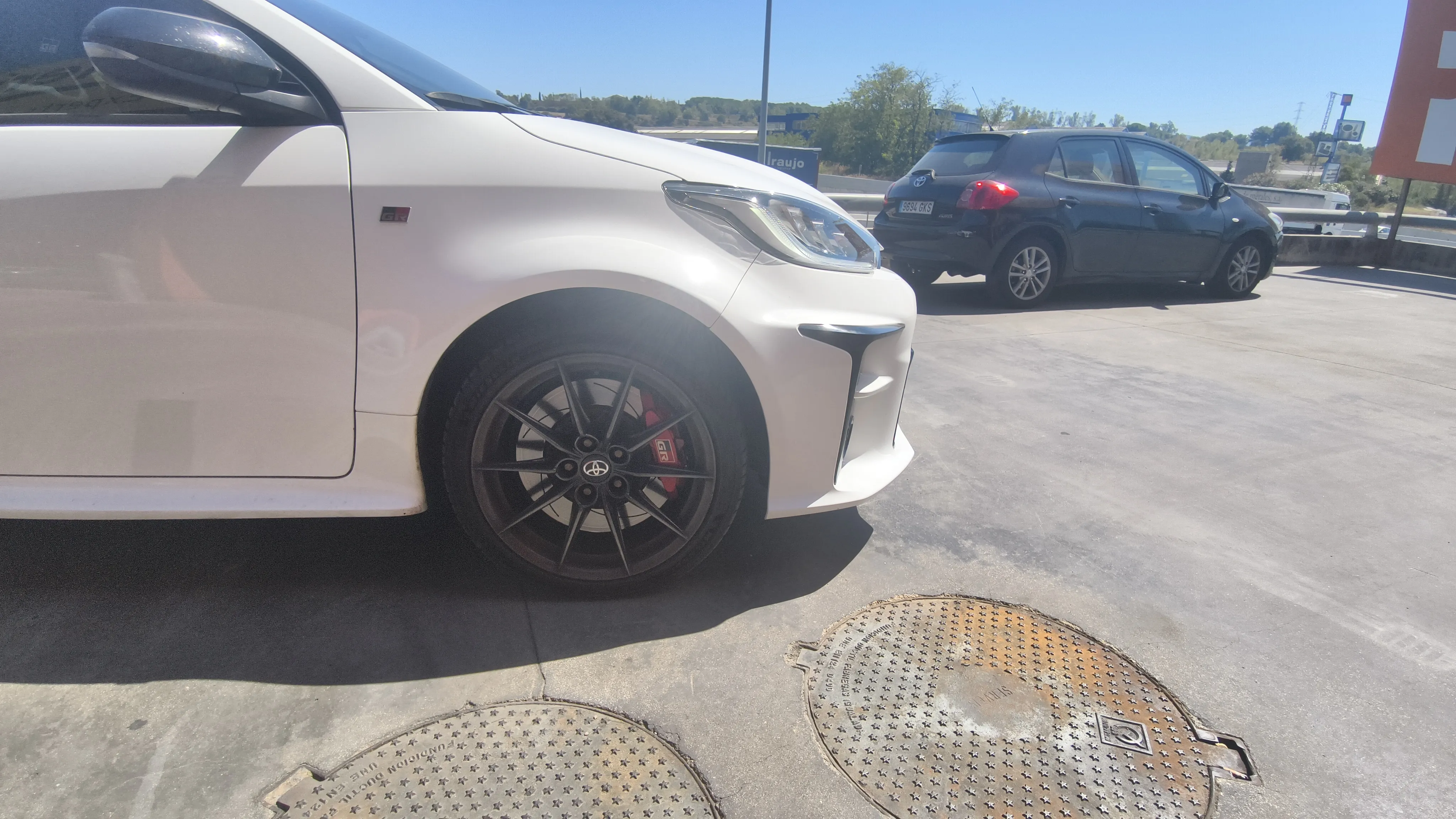 Toyota Yaris 1.6 RZ Circuit Pack - foto 16