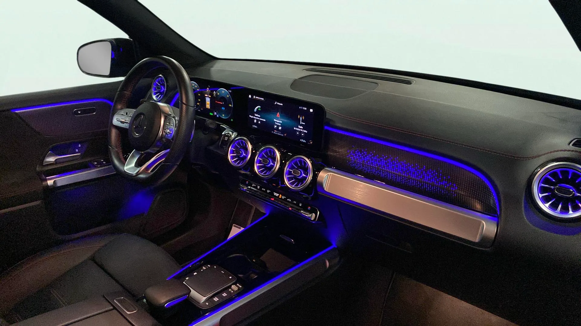 Mercedes-Benz EQB 250+ - foto 29