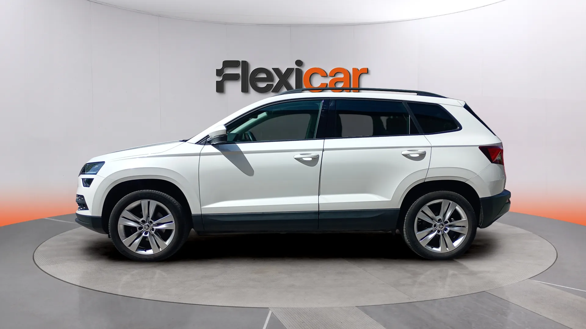 Škoda Karoq 1.6 TDI Ambition - foto 4