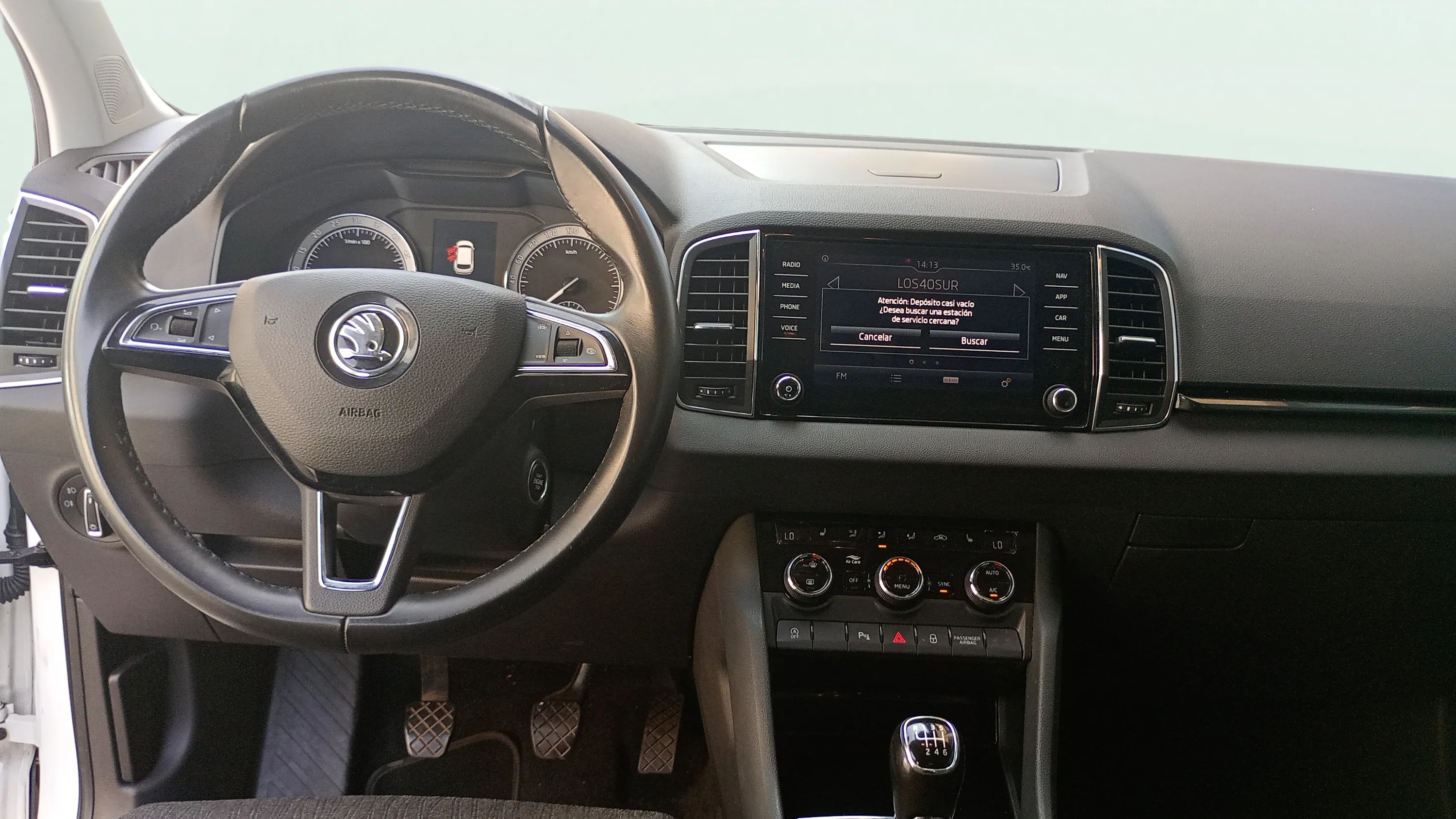 Škoda Karoq 1.6 TDI Ambition - foto 18