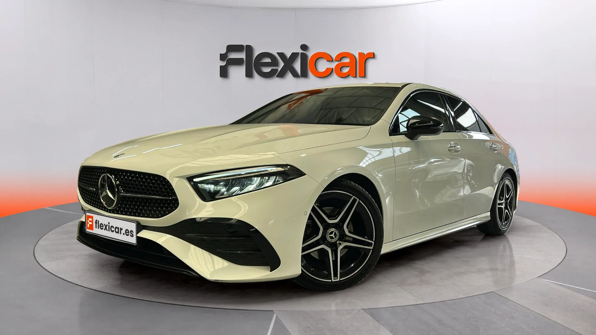 Mercedes-Benz Clase A A 180 Sedán - foto 3