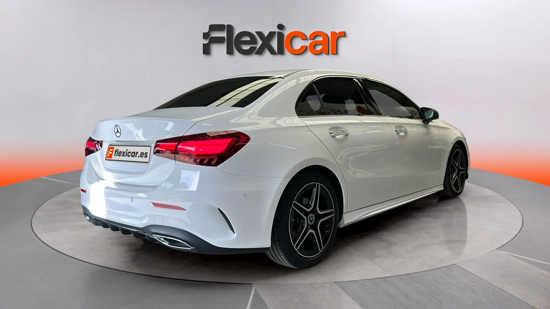 Mercedes-Benz Clase A A 180 Sedán - foto 6