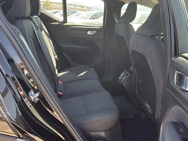 Volvo XC40 1.5 T3 Momentum Pro - foto 27
