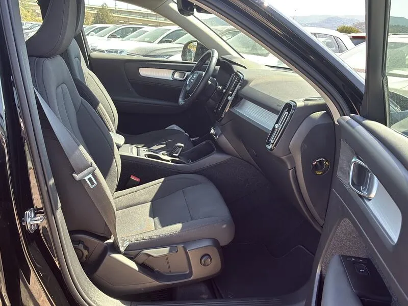 Volvo XC40 1.5 T3 Momentum Pro - foto 29